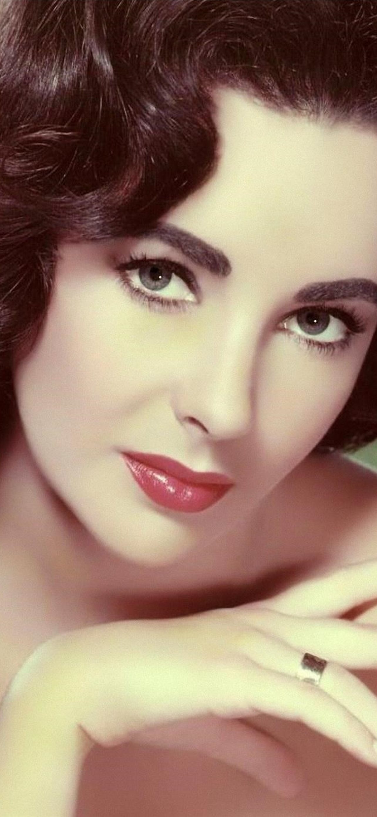 Best Elizabeth Taylor, iPhone, HD wallpapers, 1290x2780 HD Phone