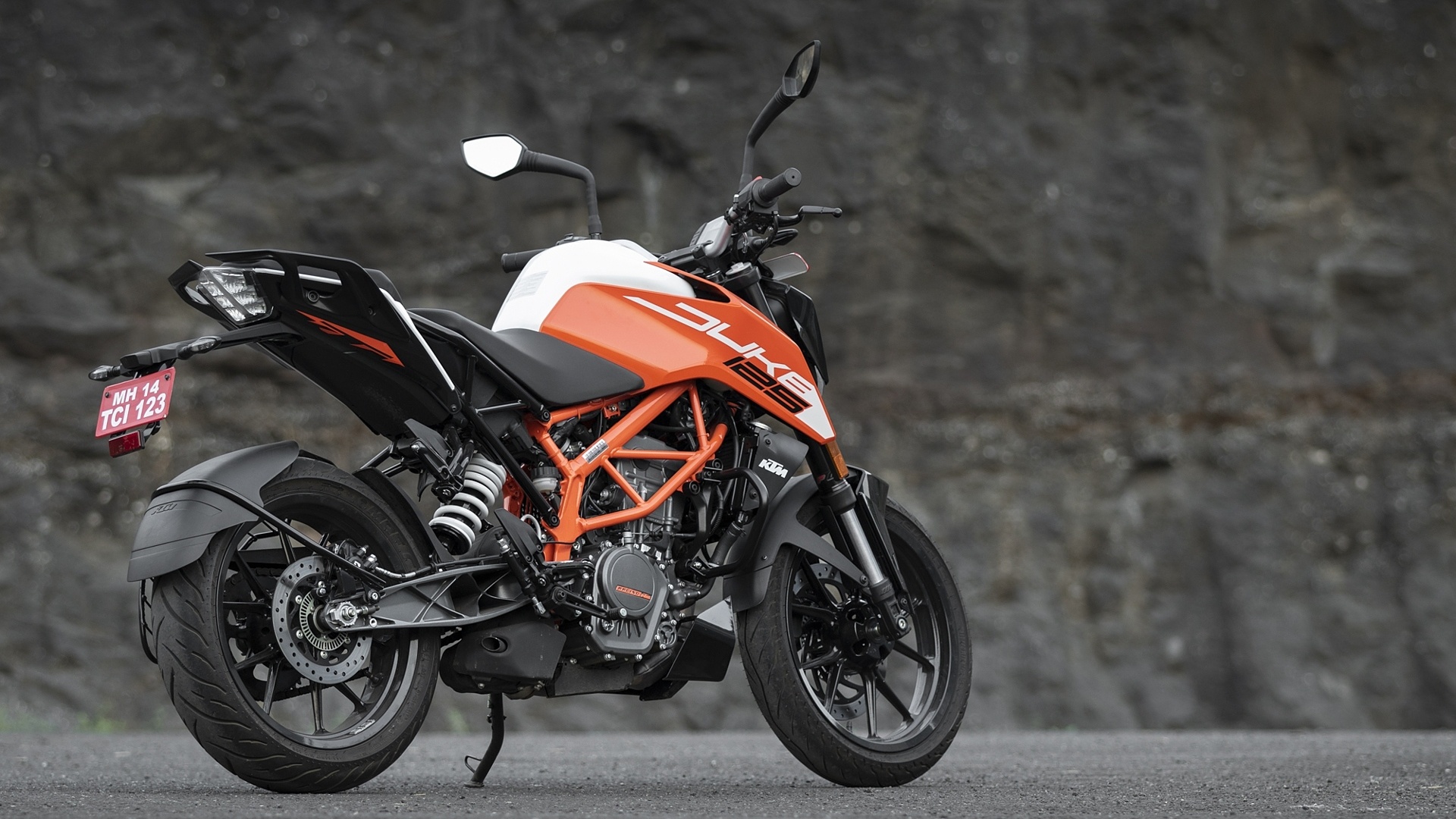 KTM 125 Duke, Colours in India, 125 Duke colour images, 1920x1080 Full HD Desktop