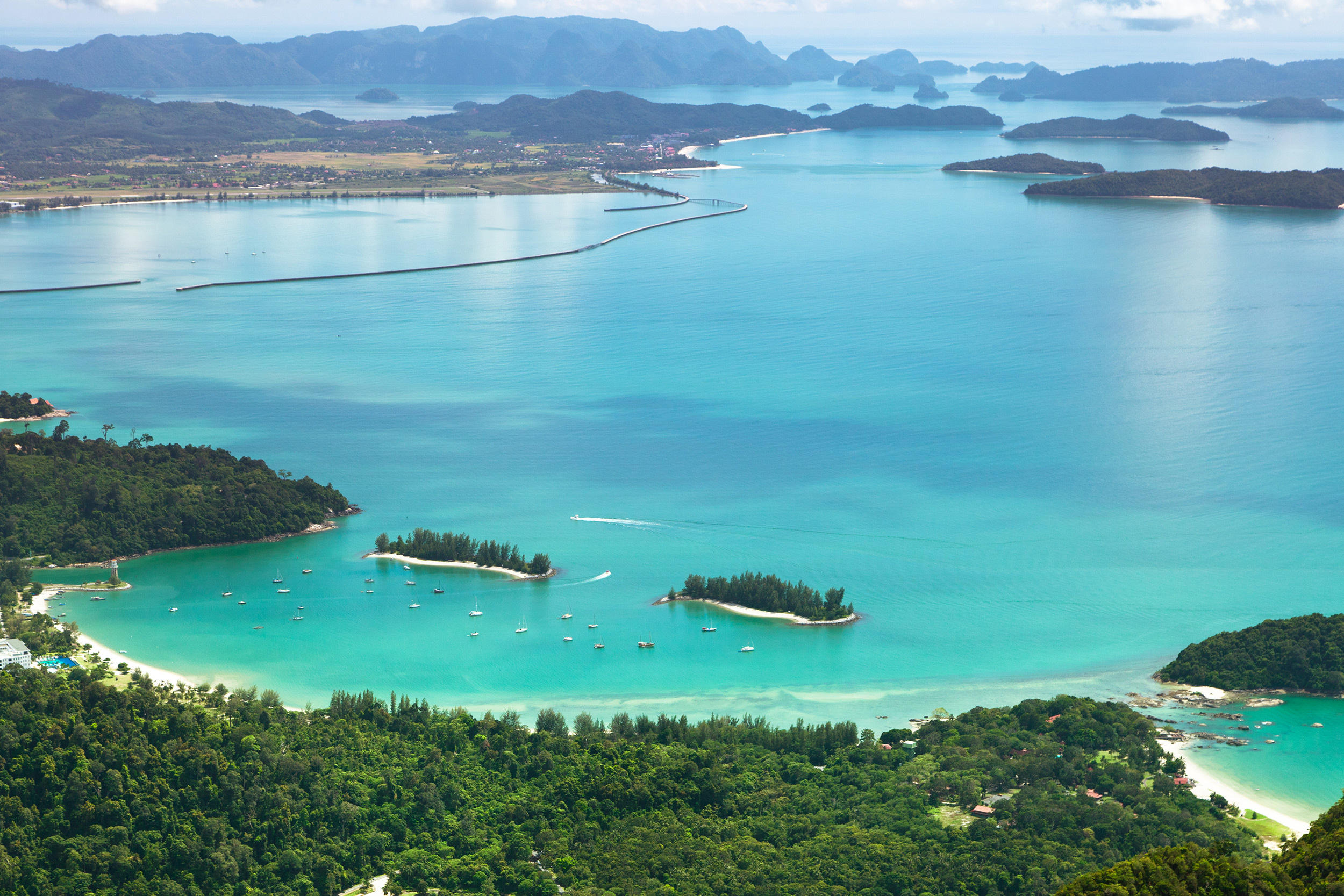 Pulau Langkawi, Langkawi hotspots, Island paradise, Tropical getaway, 2500x1670 HD Desktop