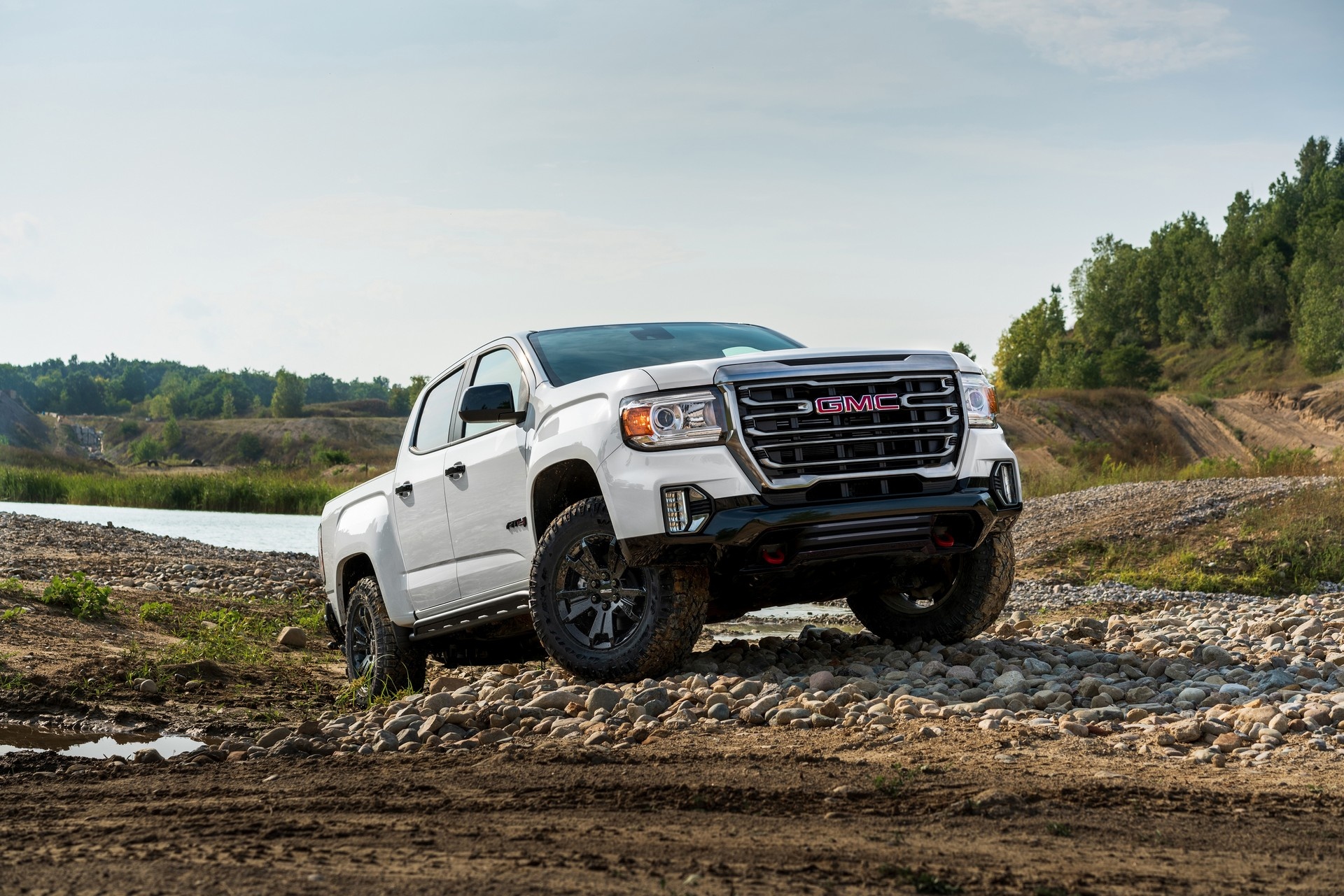 GMC Canyon, Off-roading prowess, AT4 edition, Unstoppable power, 1920x1290 HD Desktop