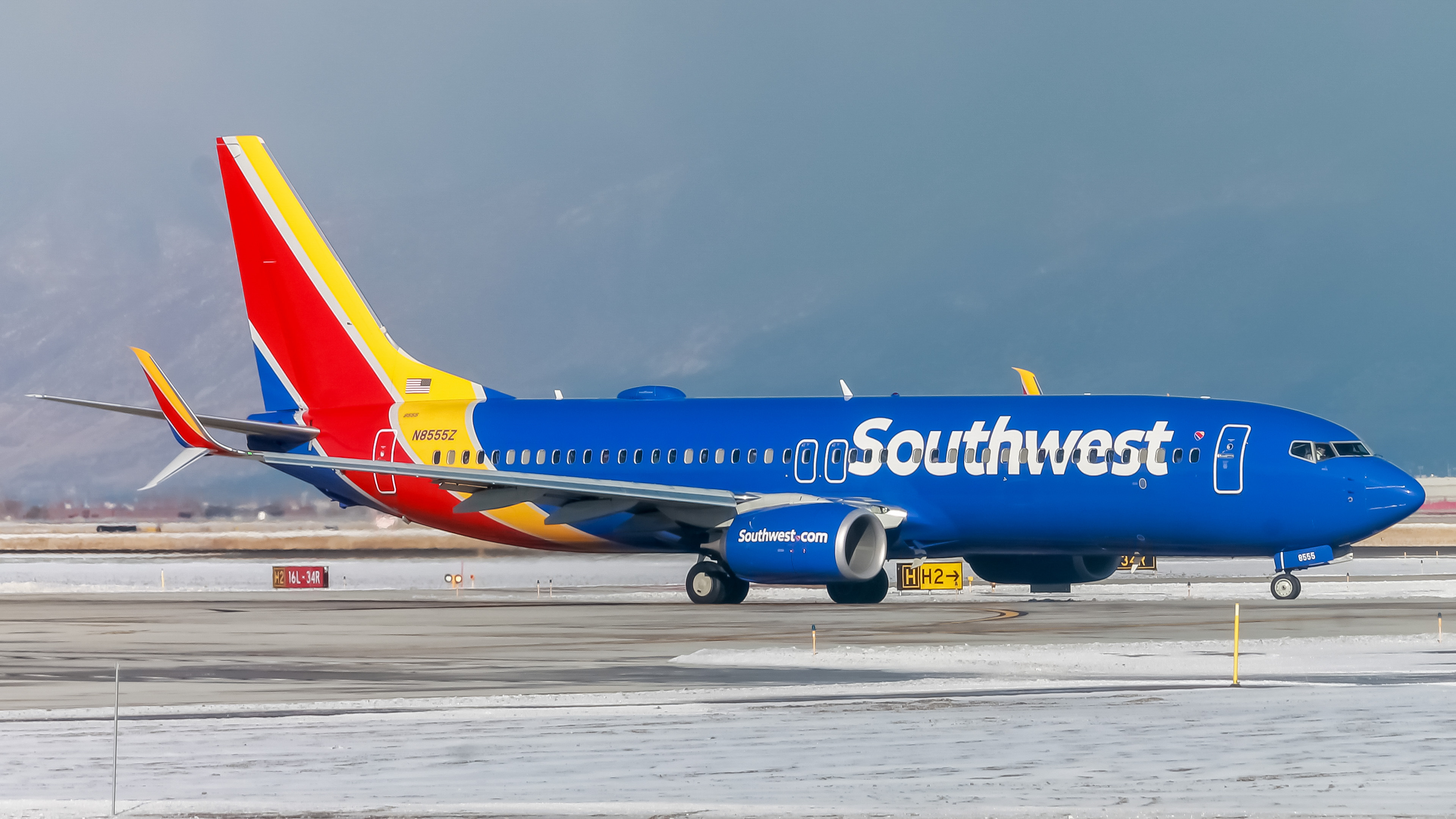 Boeing 737-800, Southwest Airlines Wallpaper, 3840x2160 4K Desktop