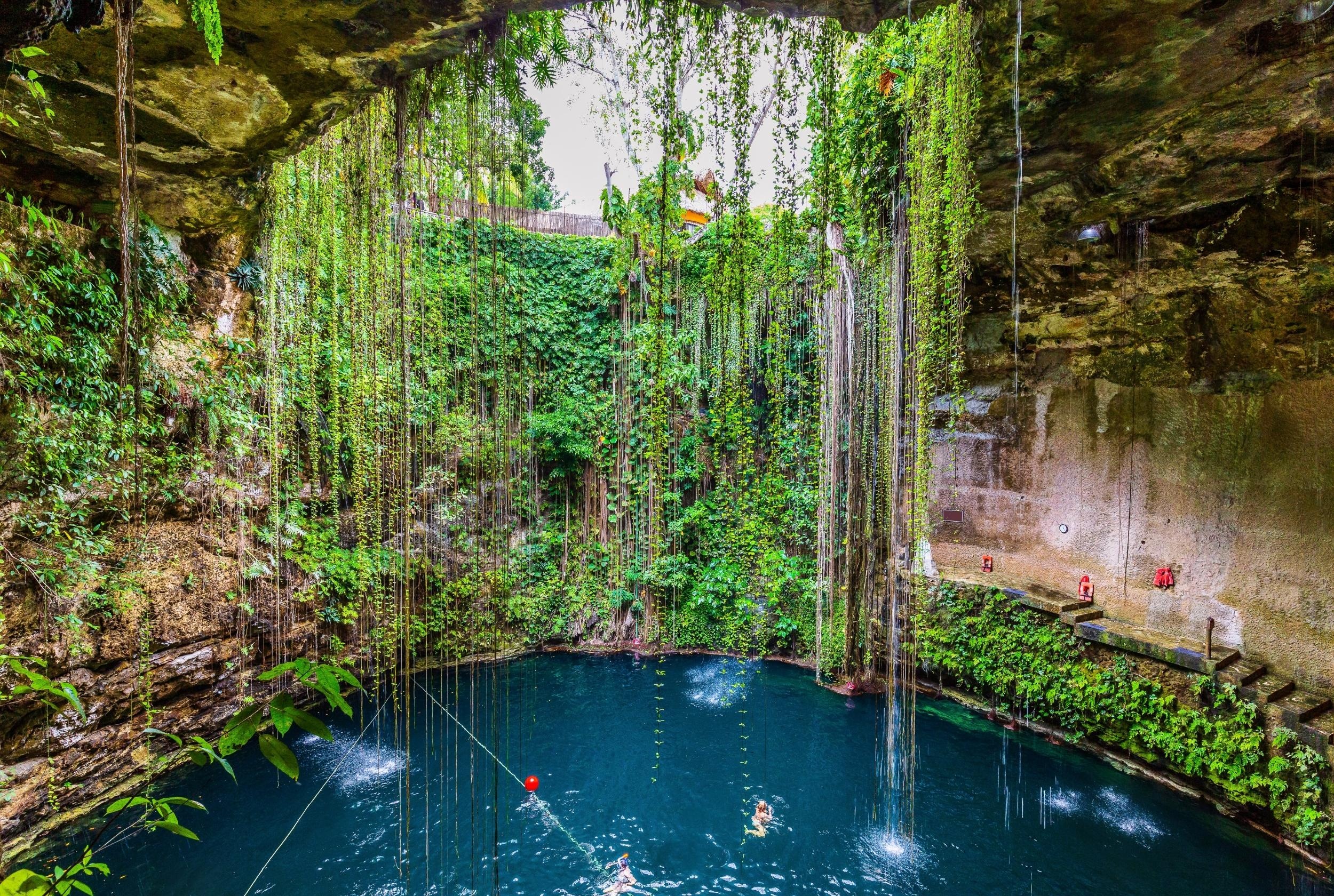 Ik Kil Cenote, Luxo Tio, Chichen Itza, 2500x1680 HD Desktop