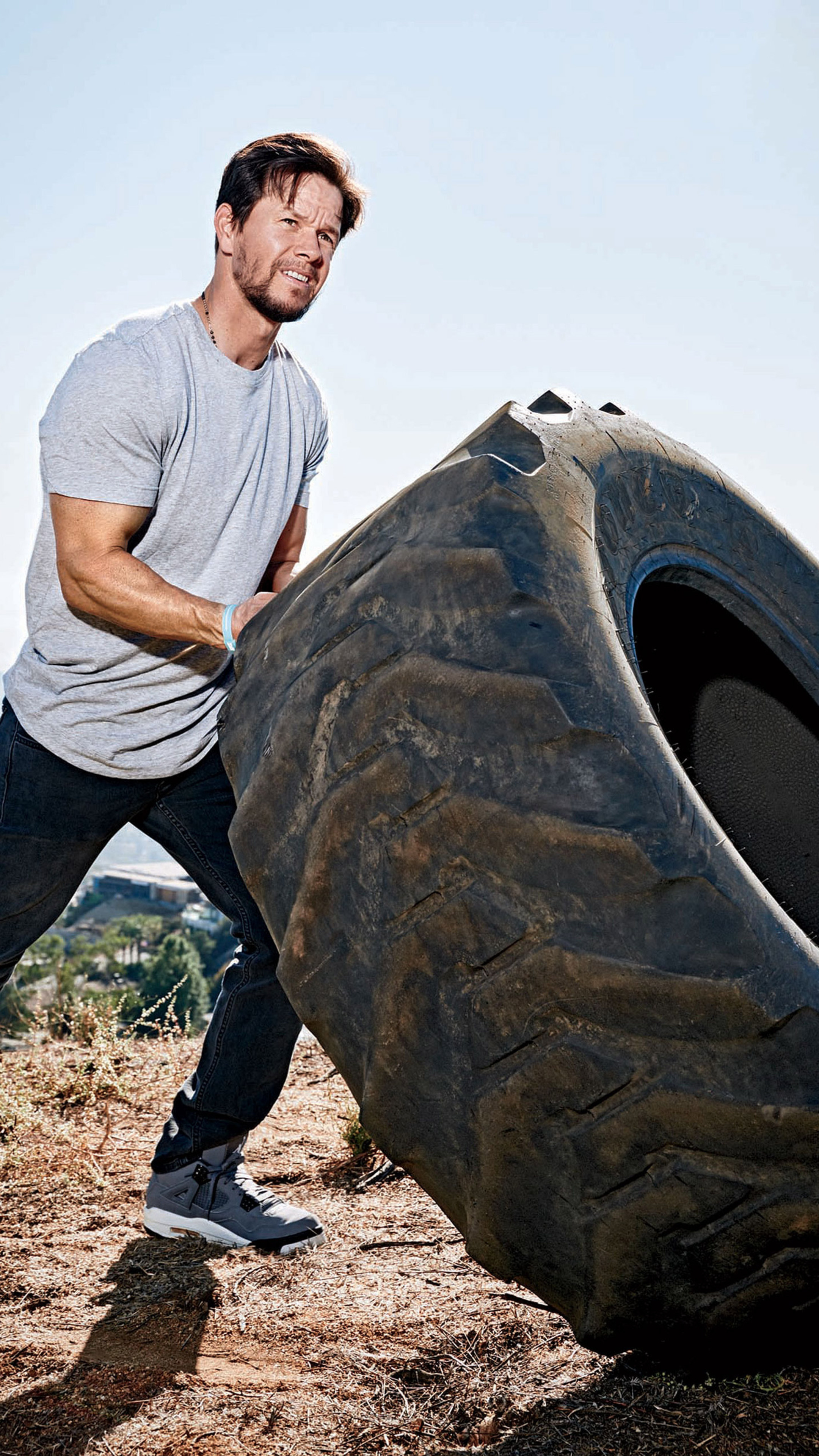 Mark Wahlberg, Men's Health, Xperia X, Monochrome, 2160x3840 4K Phone