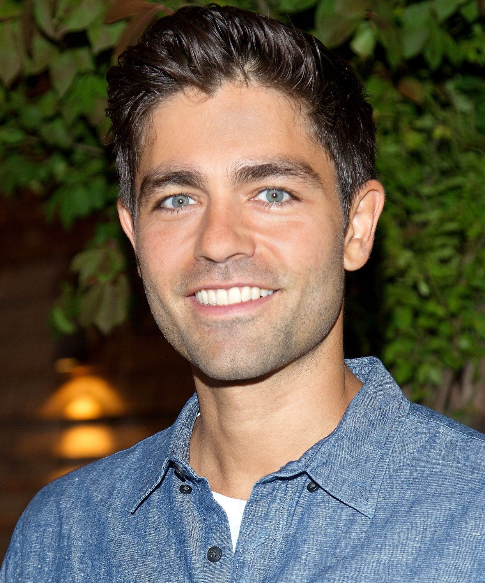 Adrian Grenier, Favorite memory, Filming, Devil Wears Prada, 1670x2000 HD Phone