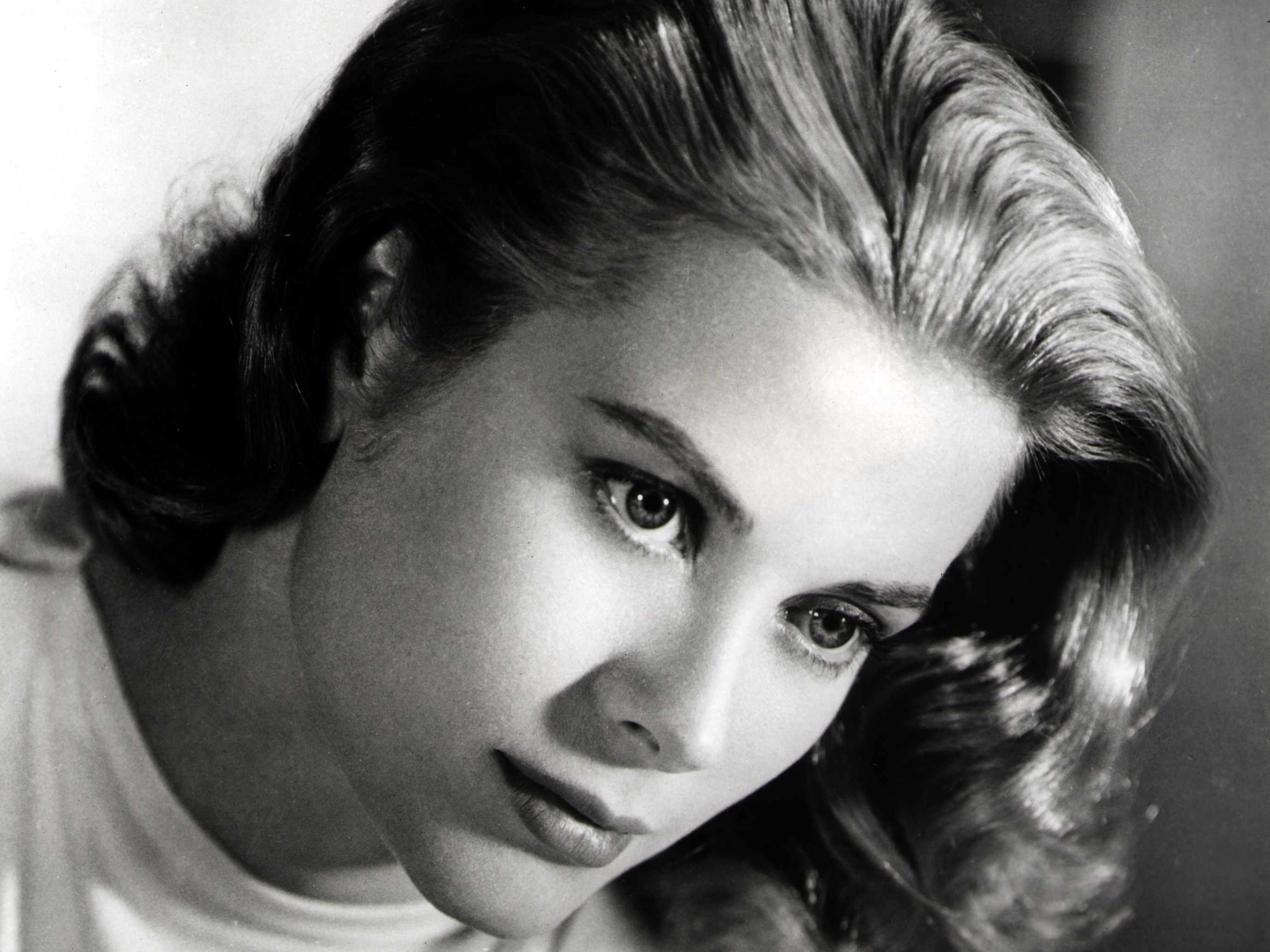 Grace Kelly HD wallpaper, Background image, Classic beauty, Timeless elegance, 2760x2070 HD Desktop