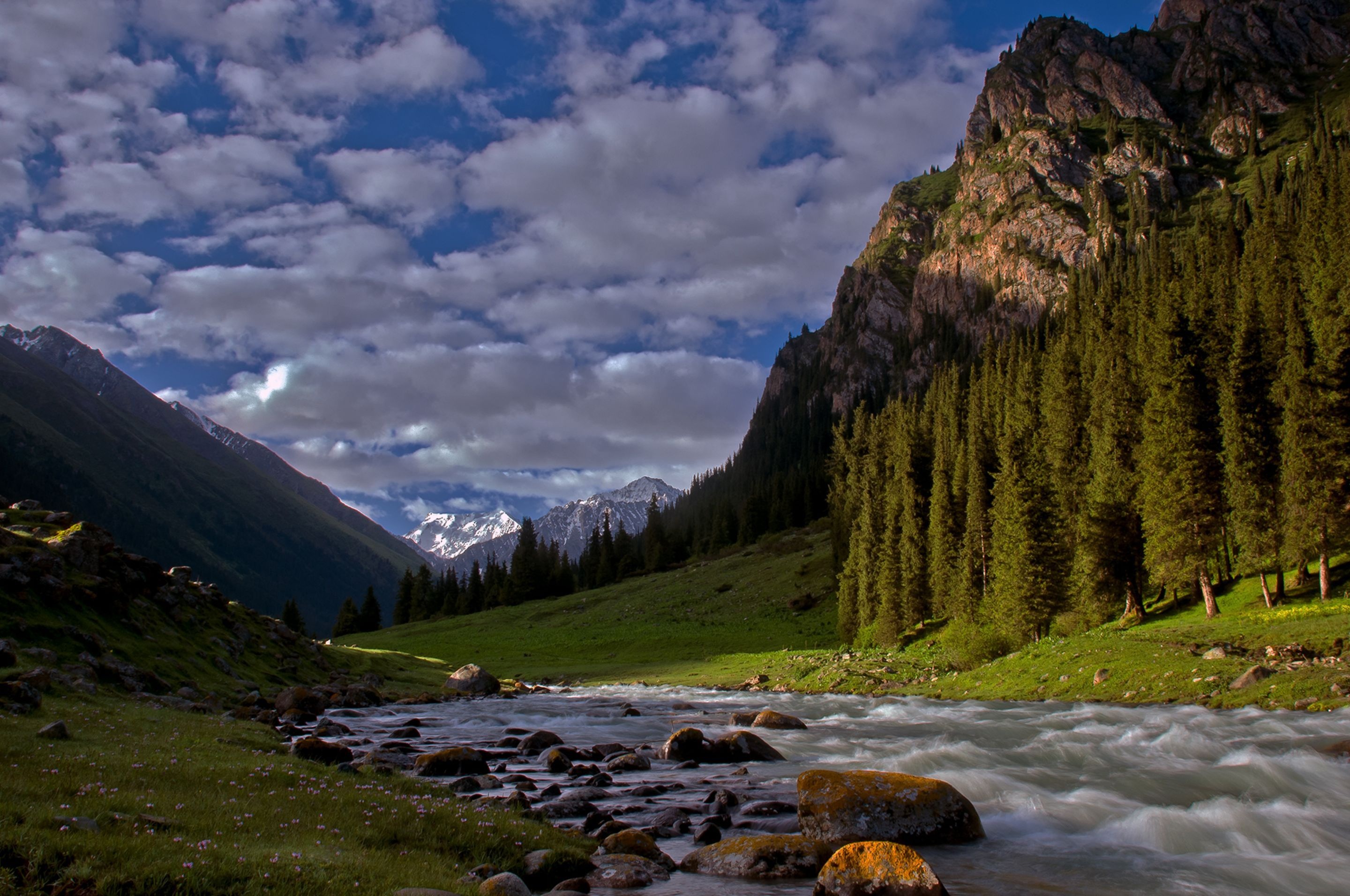 Early morning, Altyn Arashan, Kyrgyzstan, Travels, 2880x1920 HD Desktop