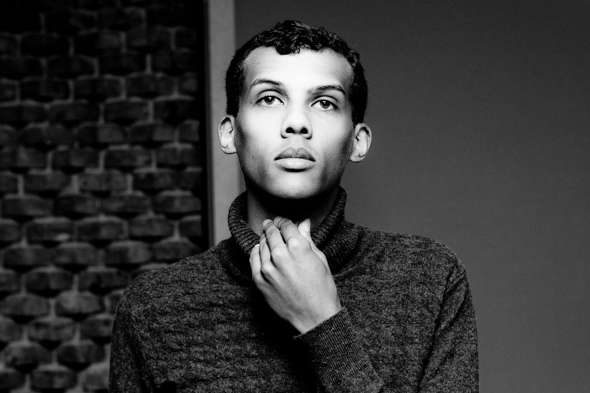 Stromae emo guys, Black and white art, 2050x1370 HD Desktop