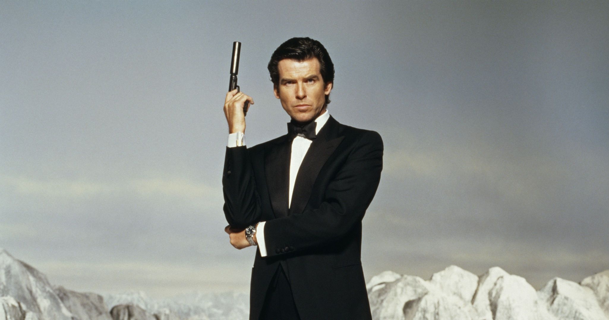 Pierce Brosnan, Bored with next 007 talk, 2050x1080 HD Desktop