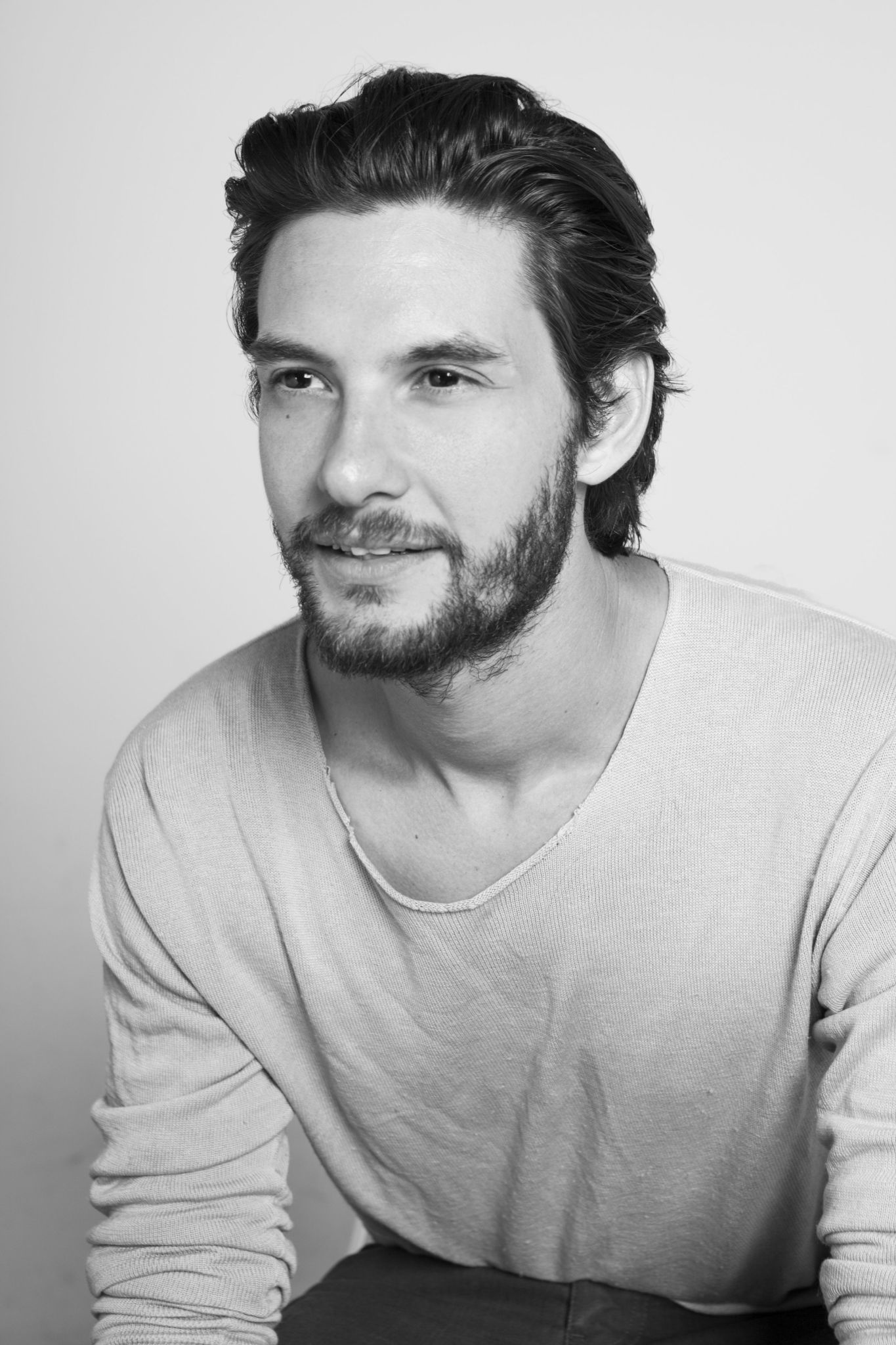 Ben Barnes, Actor model, Mens fashion, Handsome, 1370x2050 HD Phone