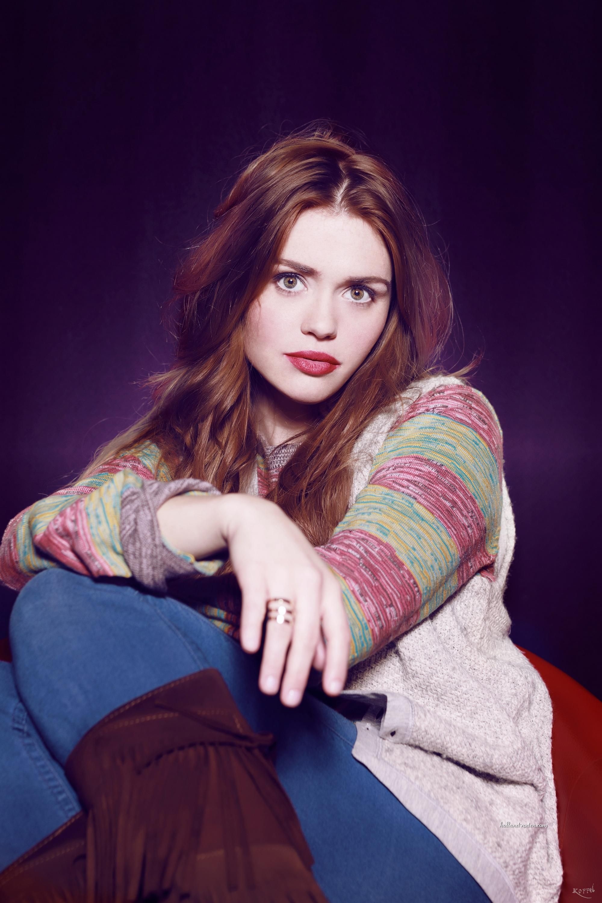 Holland Roden, Actress, Lydia Martin, Fashion inspiration, 2000x3000 HD Phone