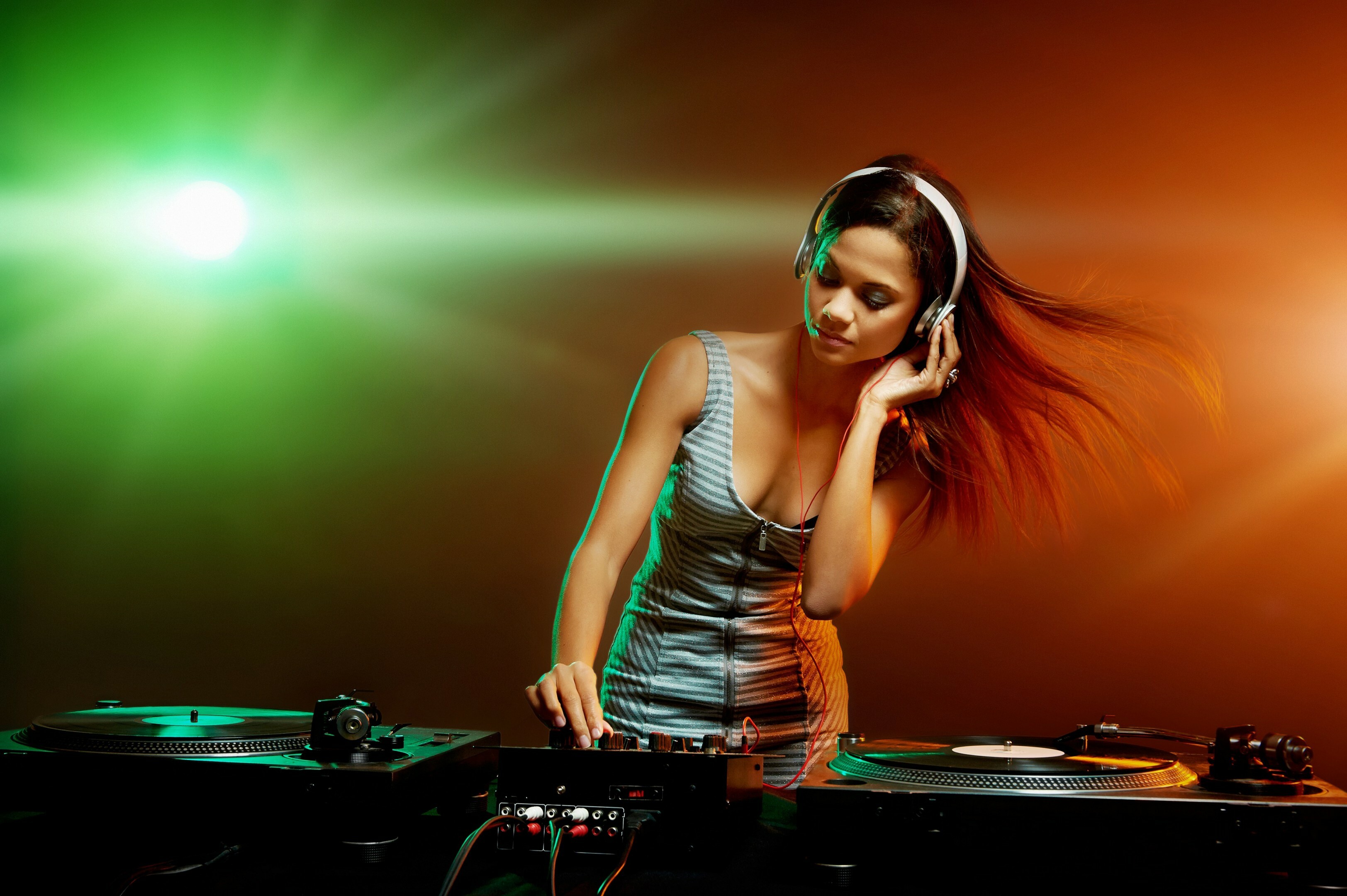 DJ, Party Wallpaper, 3250x2160 HD Desktop