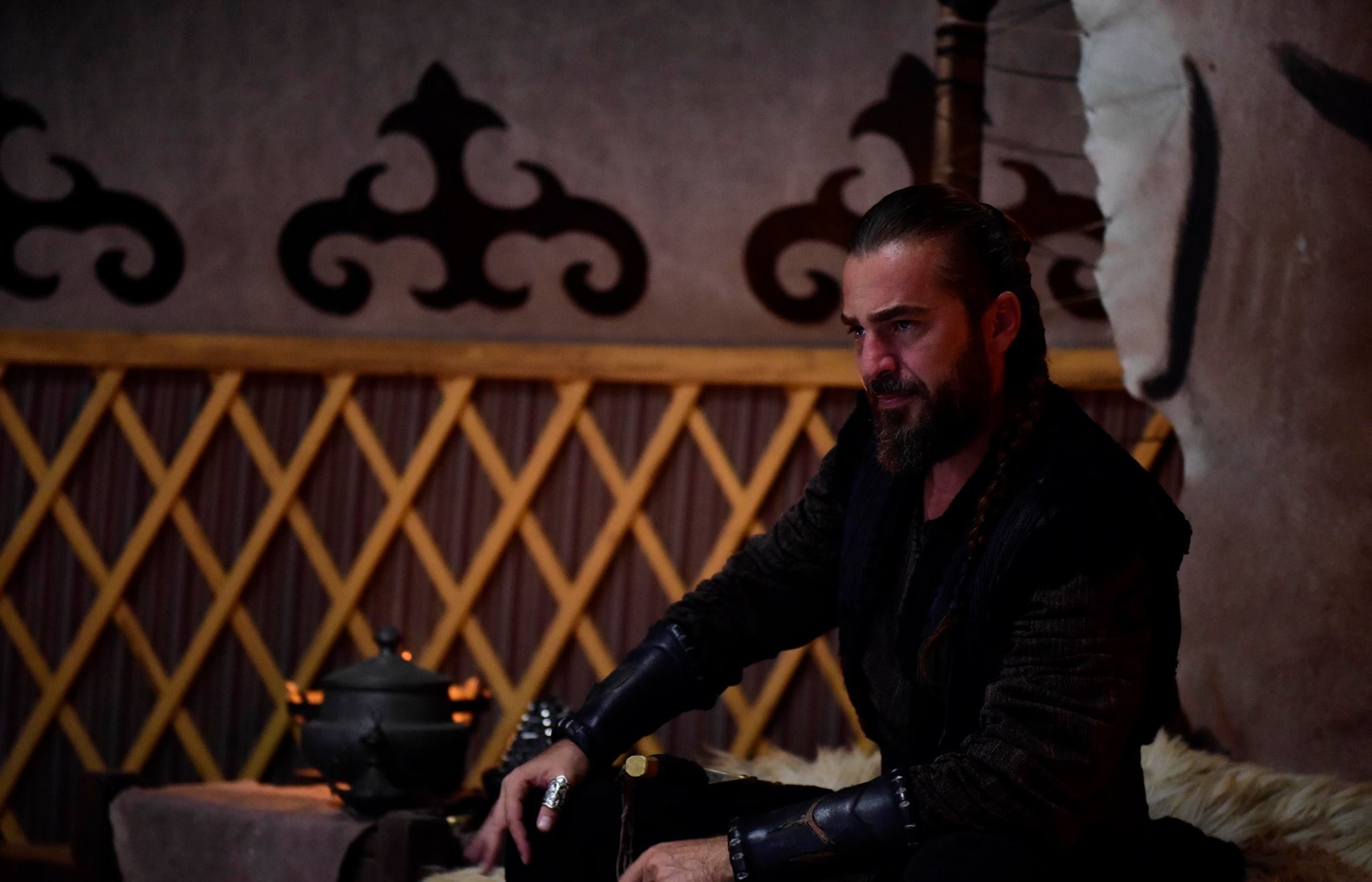 Dirilis: Ertugrul, Intense emotions, Powerful performances, Breathtaking scenery, 2050x1320 HD Desktop