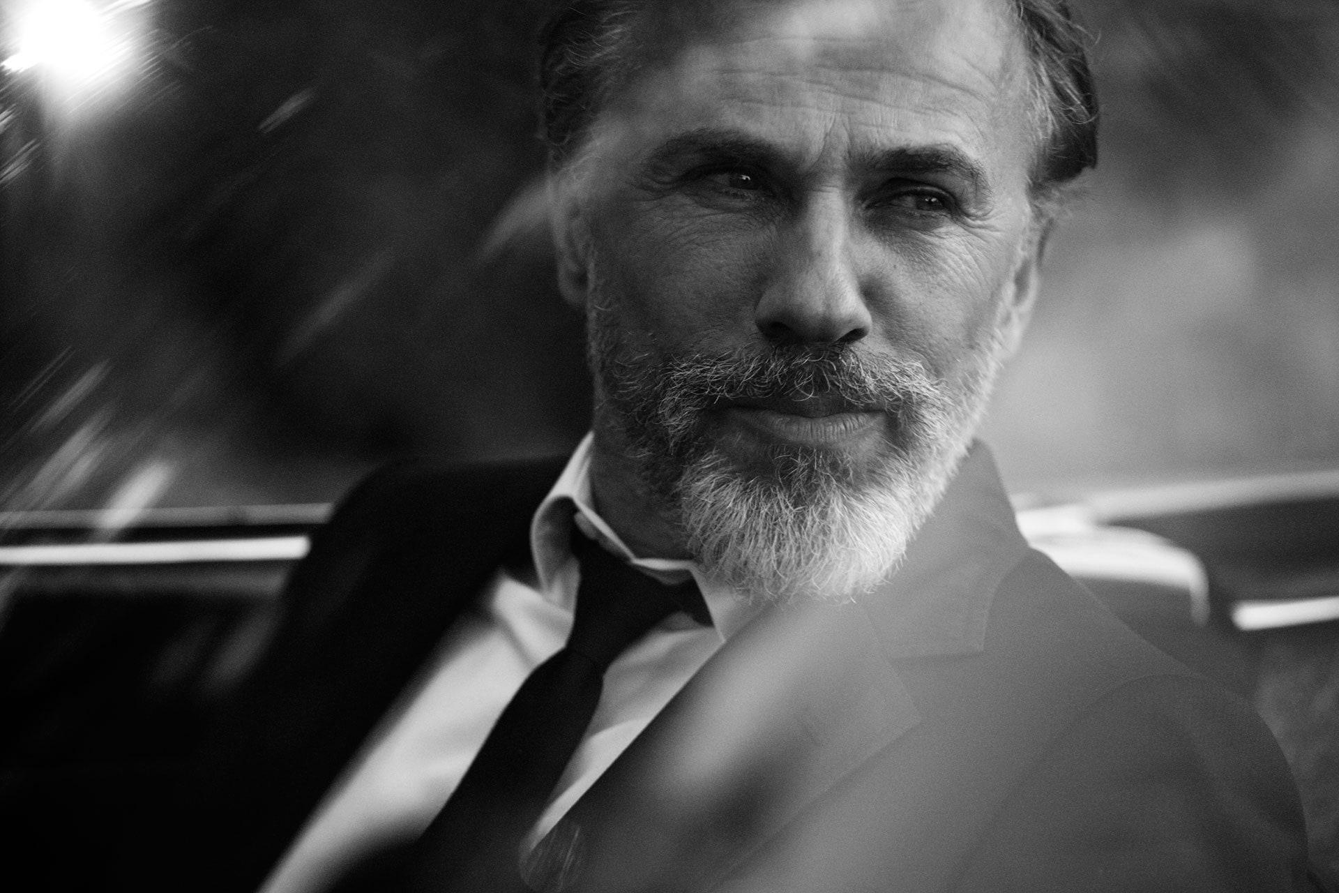 Christoph Waltz, Acting prowess, Memorable characters, Award-winning performances, 1920x1280 HD Desktop