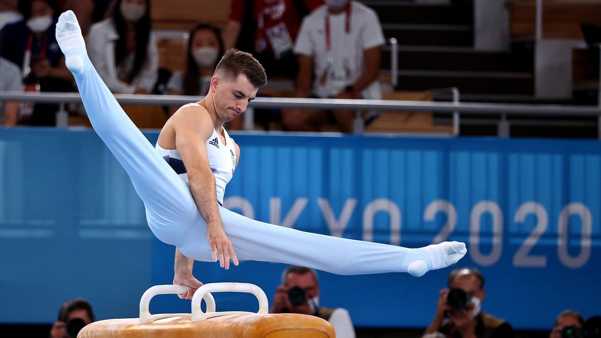 Max Whitlock, Gymnastics, 2050x1160 HD Desktop