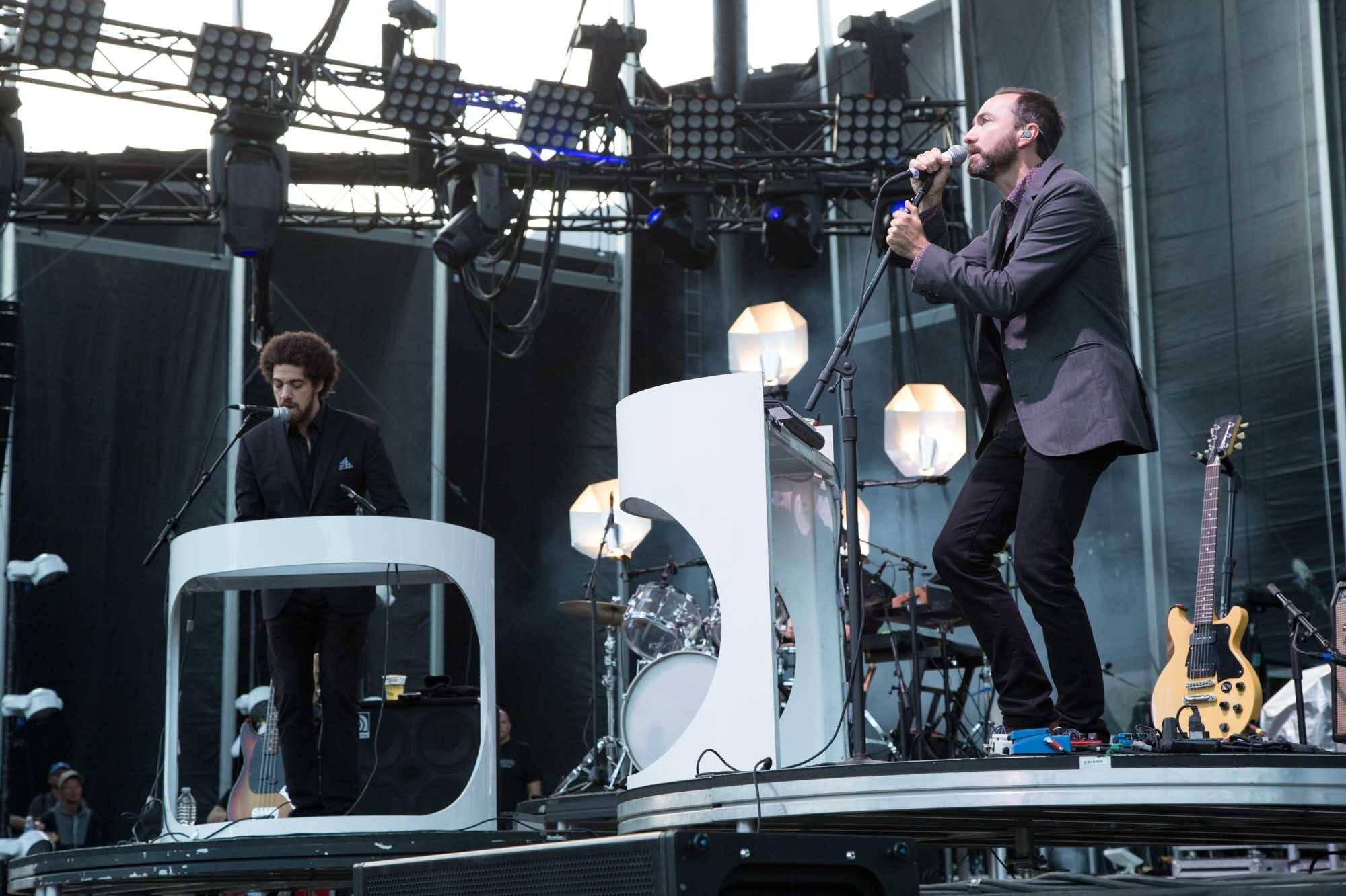 Broken Bells, Squamish Valley Music Festival, 2000x1340 HD Desktop