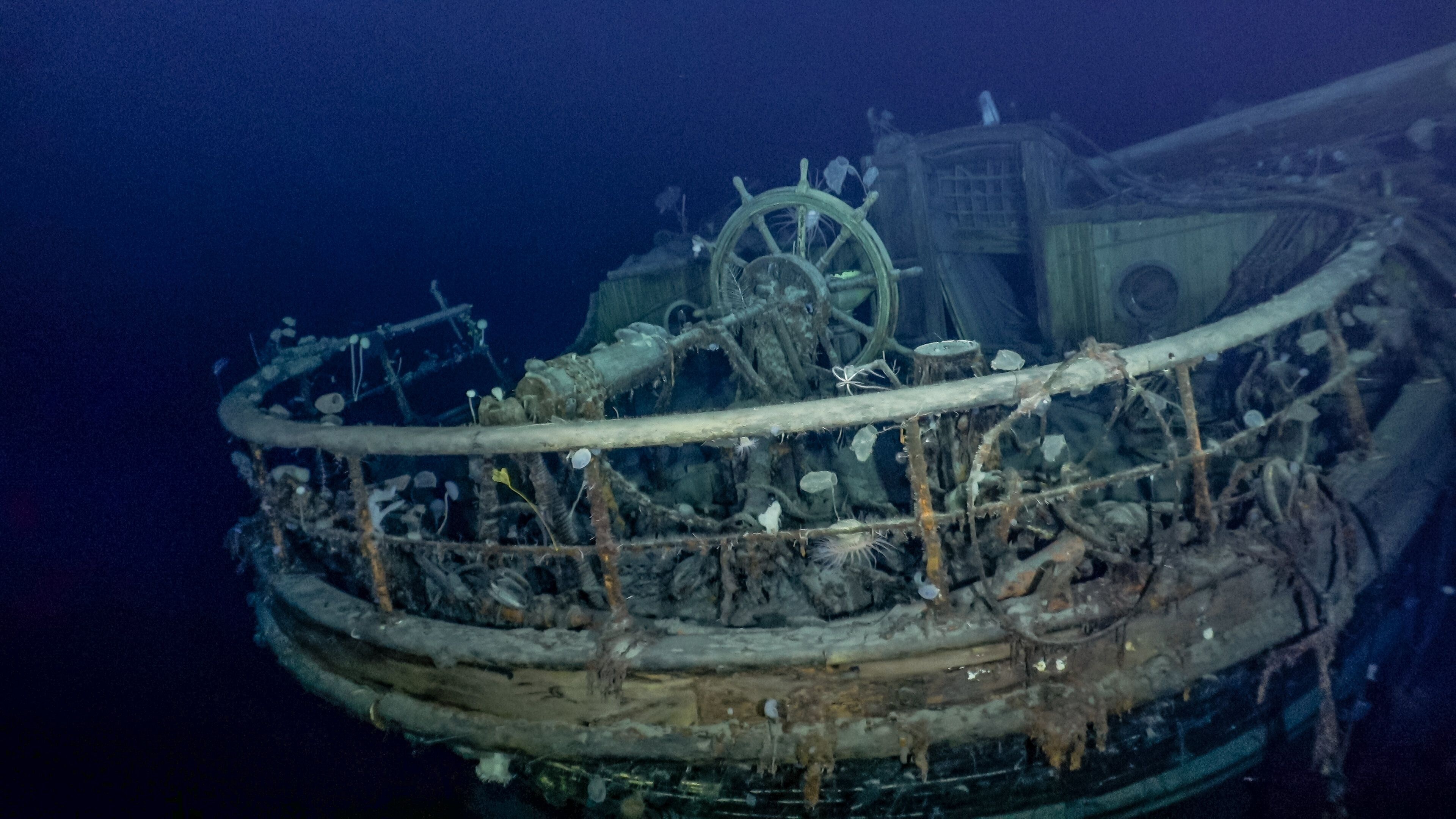 Southern Ocean, Shackleton's shipwreck, Milestone in history, Exploration triumph, 3840x2160 4K Desktop