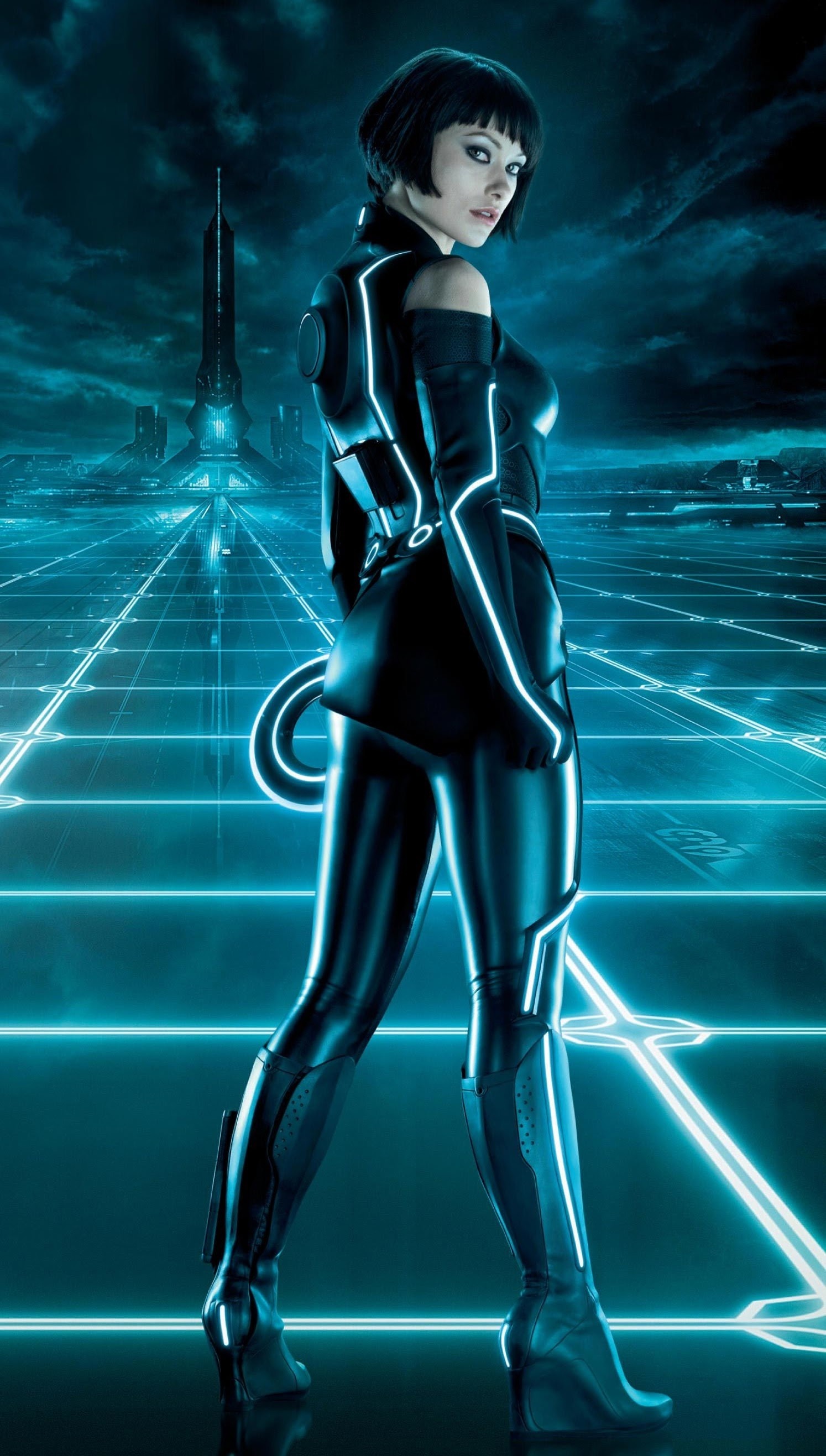 Tron Legacy, Quorra's brilliance, Futuristic world, Shes fantastic, 1500x2640 HD Phone