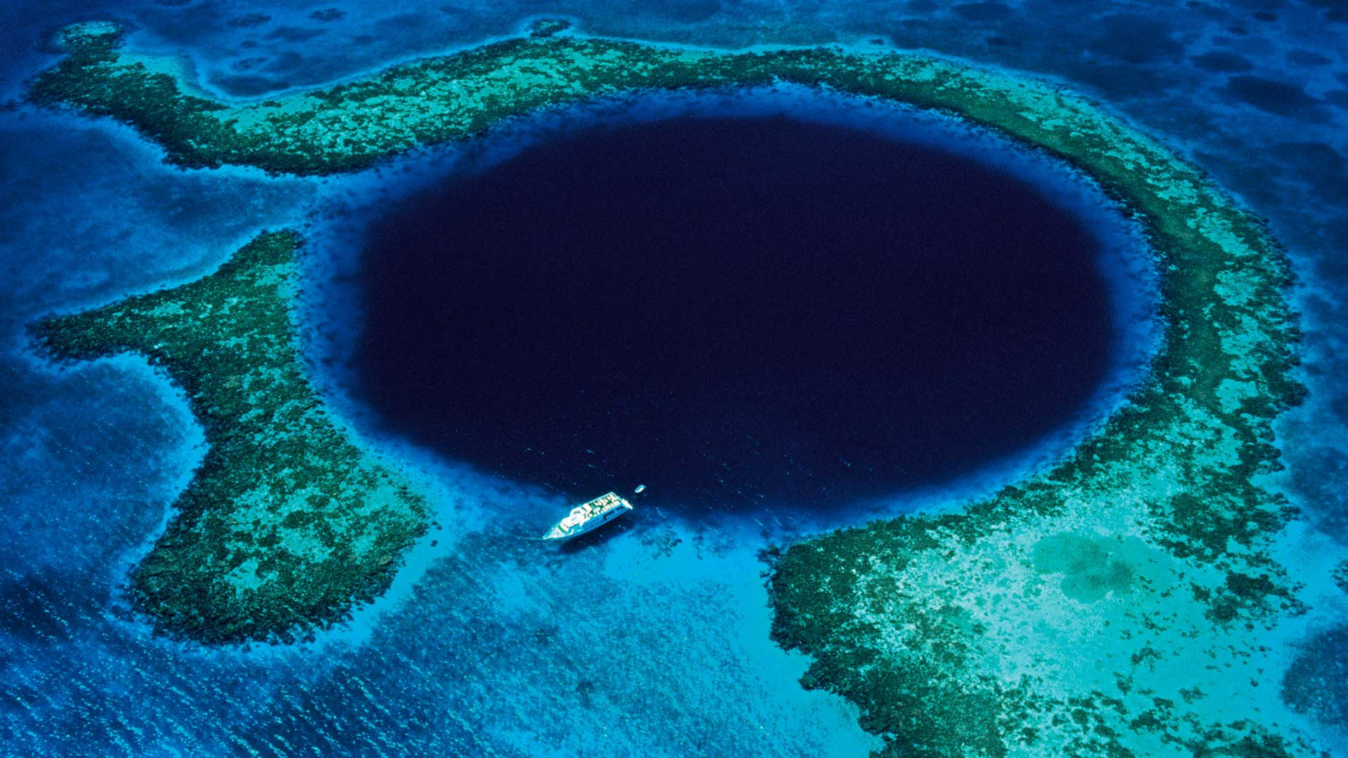 Alternative Caribbean, Blue Hole experience, Into the Blue, Ocean escapism, 1920x1080 Full HD Desktop