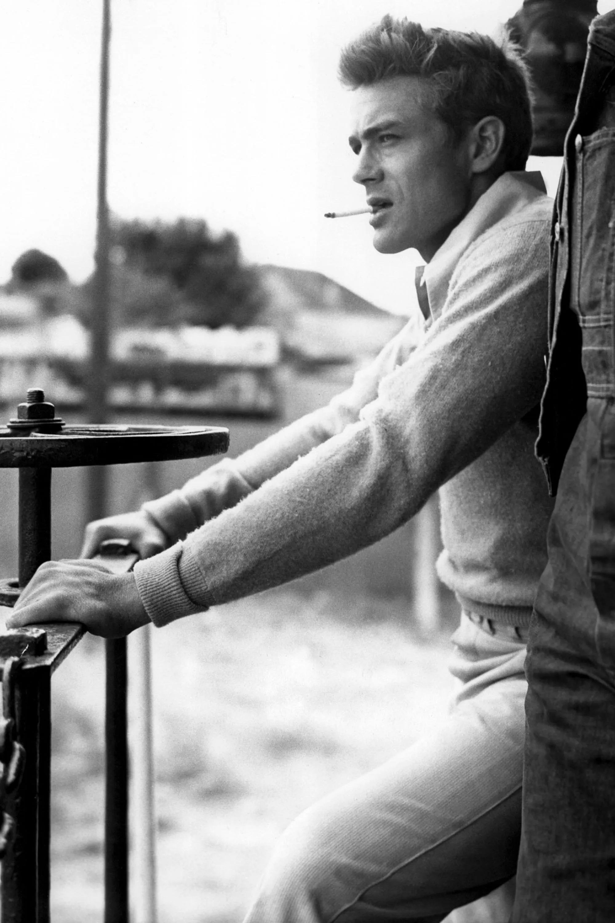 James Dean, Vintage photos, Classic Hollywood, James Dean style, 2000x3000 HD Phone