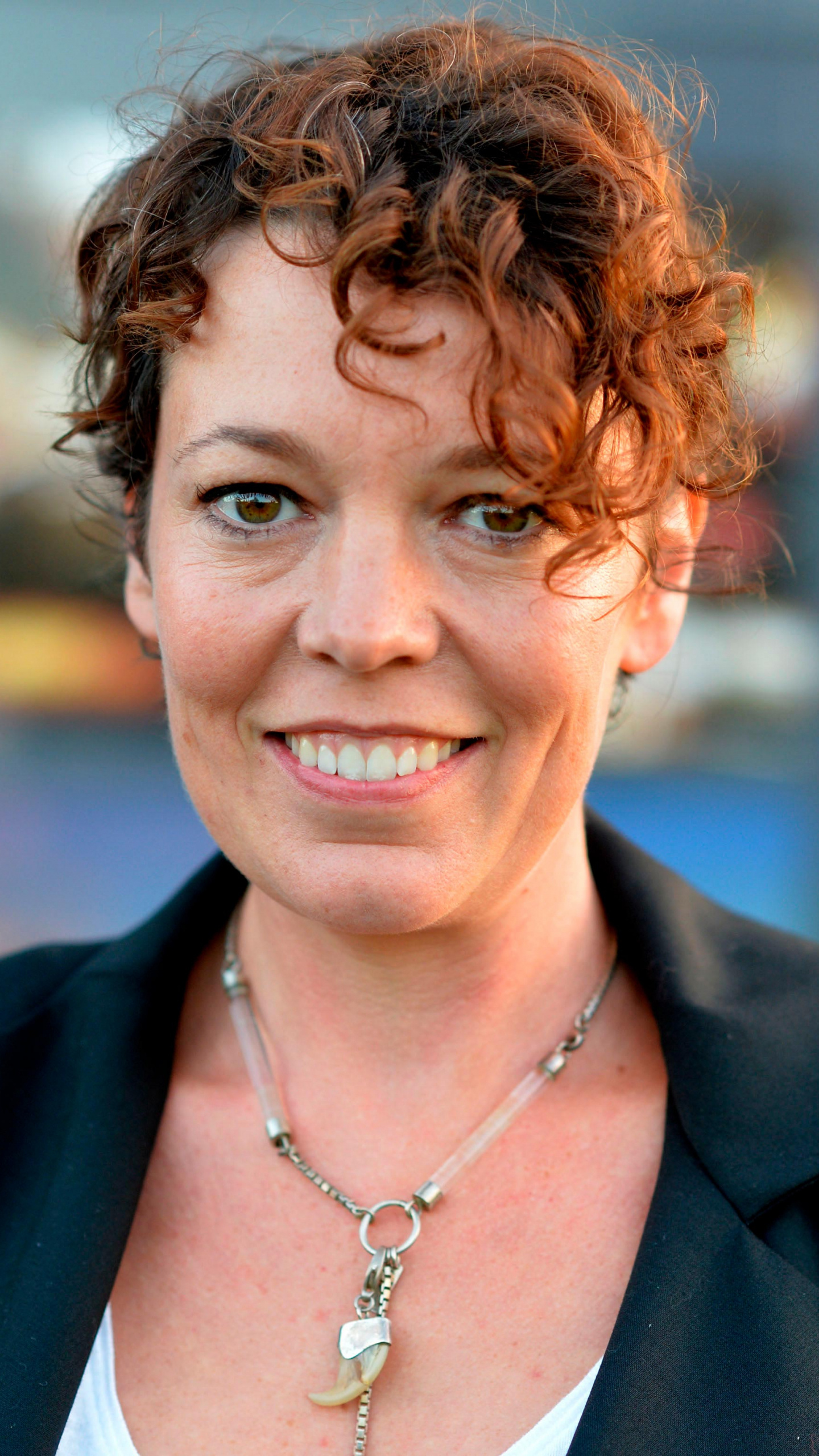 Olivia Colman, High quality, Explore, 1440x2560 HD Phone