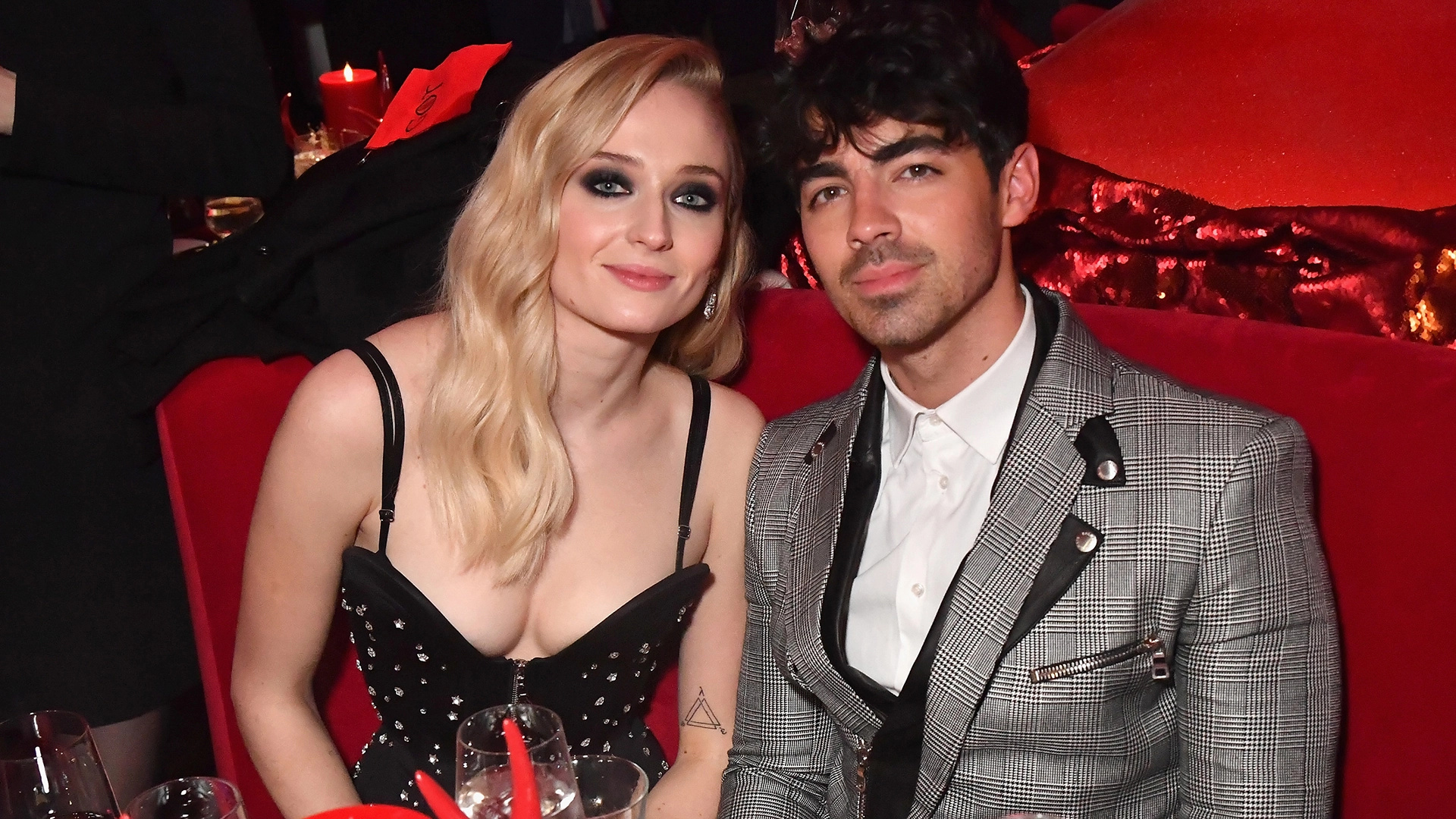 Sophie Turner, Joe Jonas, Feud, Grazia, 1920x1080 Full HD Desktop