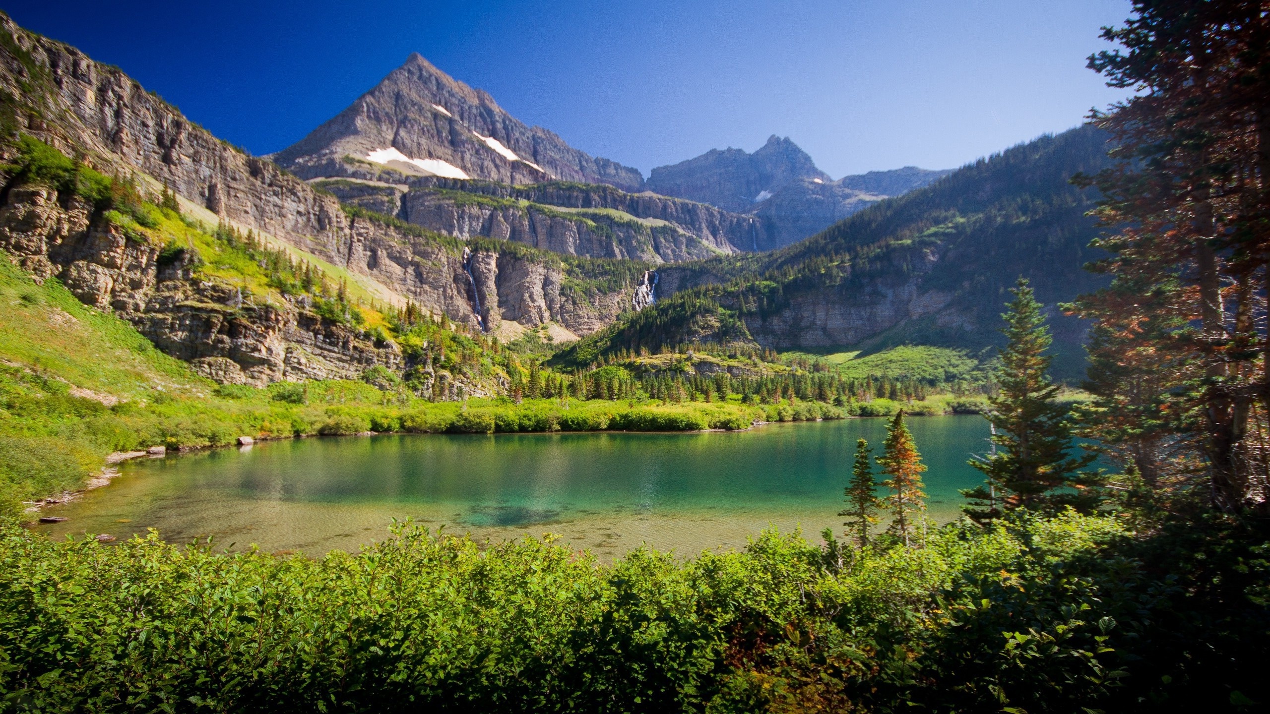 Nature, Canadian Lake, Mountain Scenery, Unspoiled Beauty, Natural Serenity, 2560x1440 HD Desktop