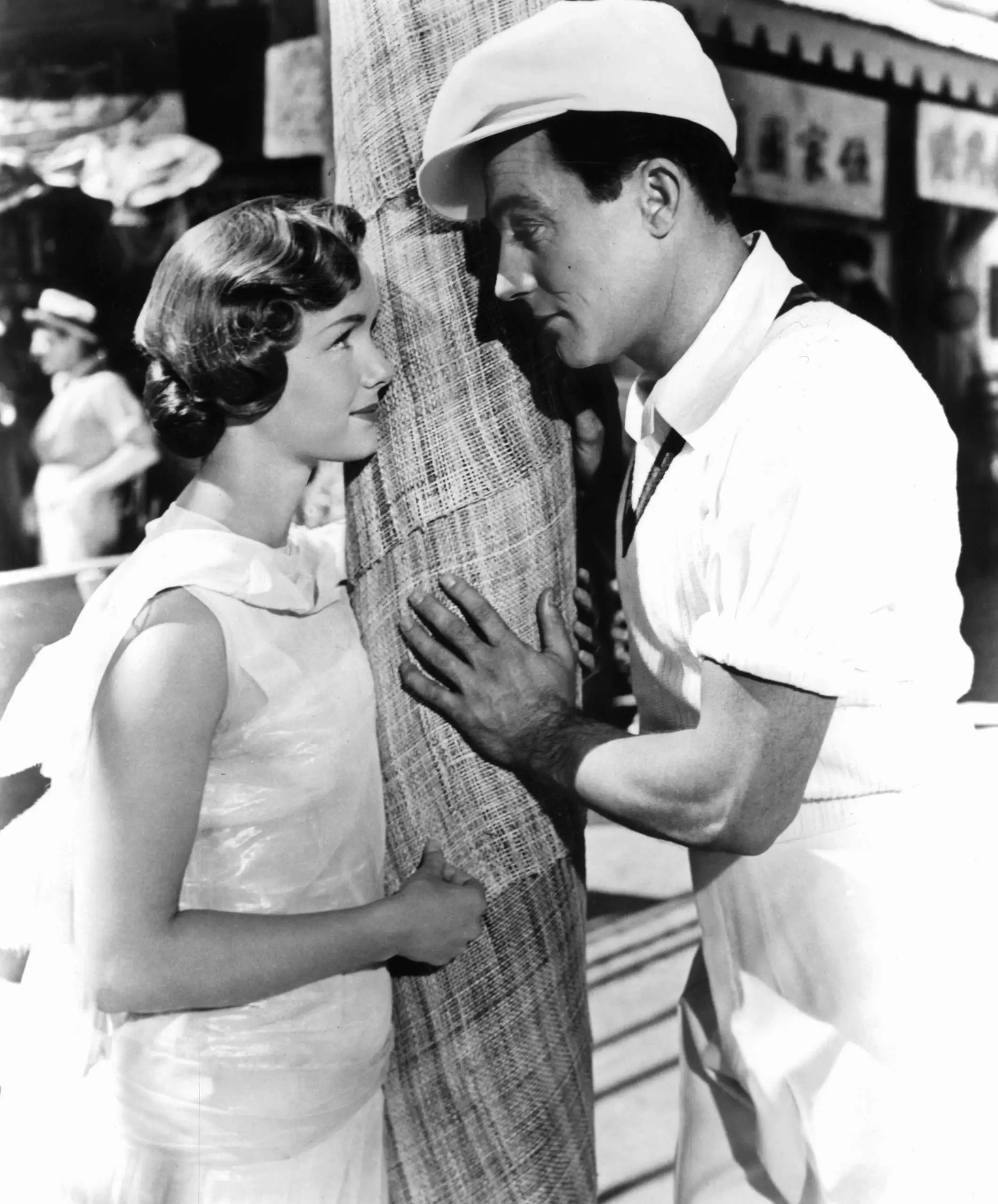 Debbie Reynolds, Gene Kelly, Singin' in the Rain, Timeless film, 2130x2560 HD Phone