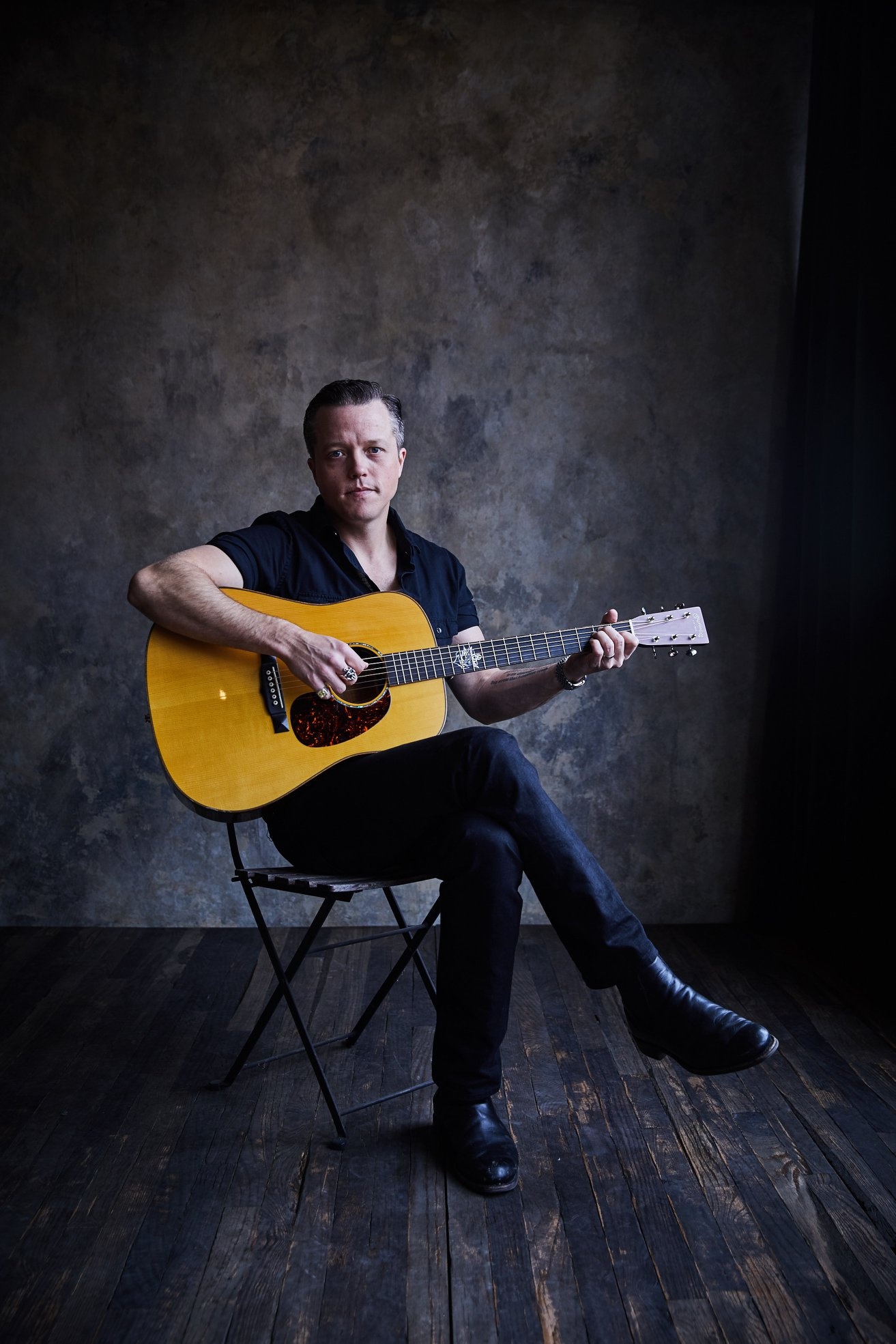 Jason Isbell, Perform 'Something More Than Free', GQ, 1320x1970 HD Phone