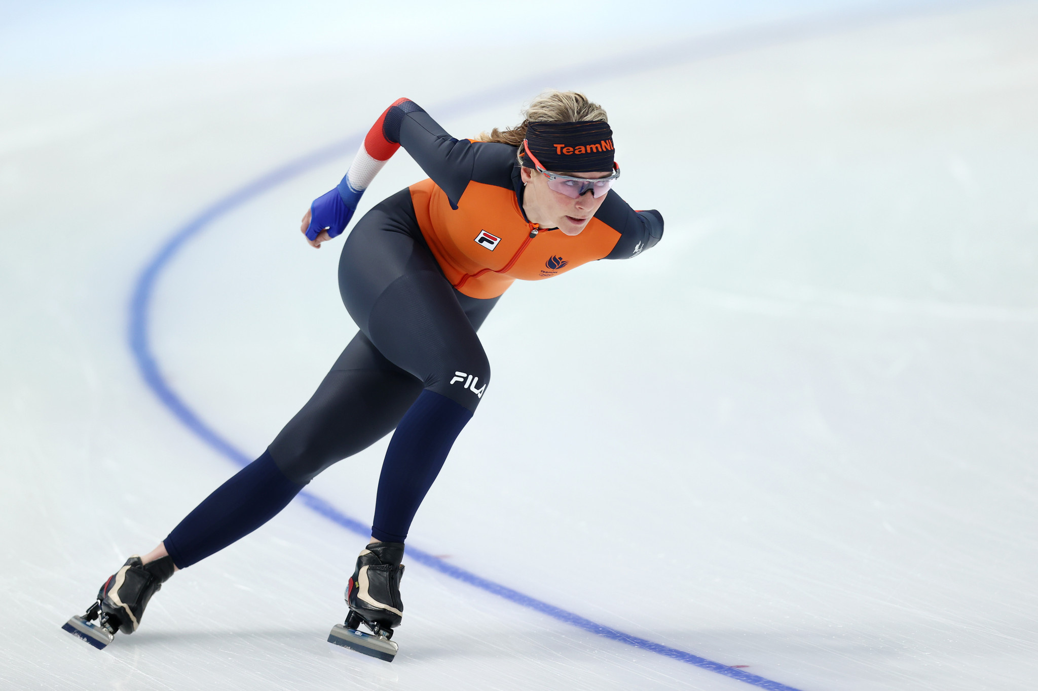 Jutta Leerdam, Speed Skating Wallpaper, 2050x1370 HD Desktop