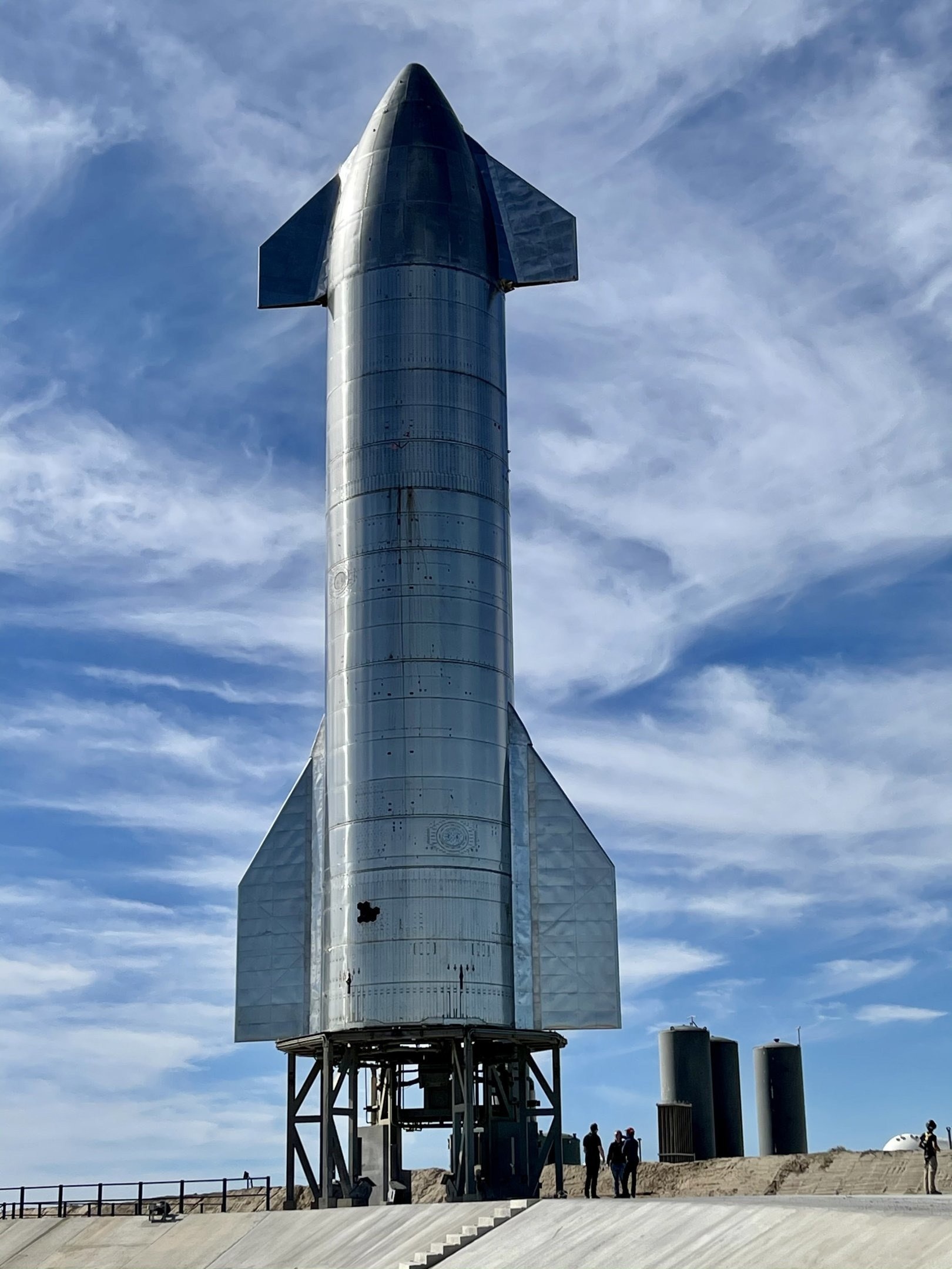 Elon Musk's Starship photo, SpaceX's ambitious project, Cosmic liftoff, Futuristic spacecraft, 1620x2160 HD Phone