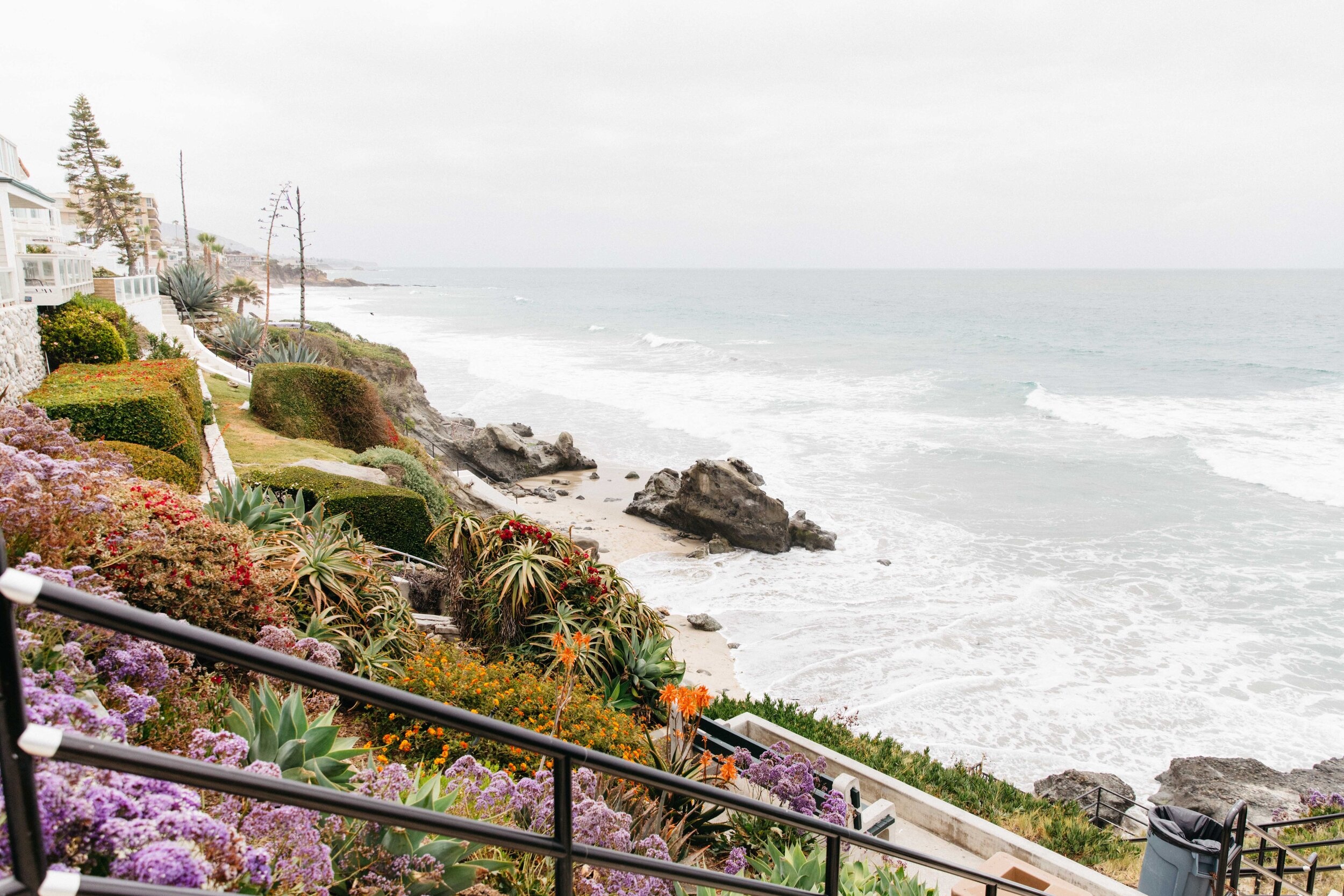 Your go-to guide, Explore Laguna Beach, Discover hidden gems, Plan your perfect trip, 2500x1670 HD Desktop