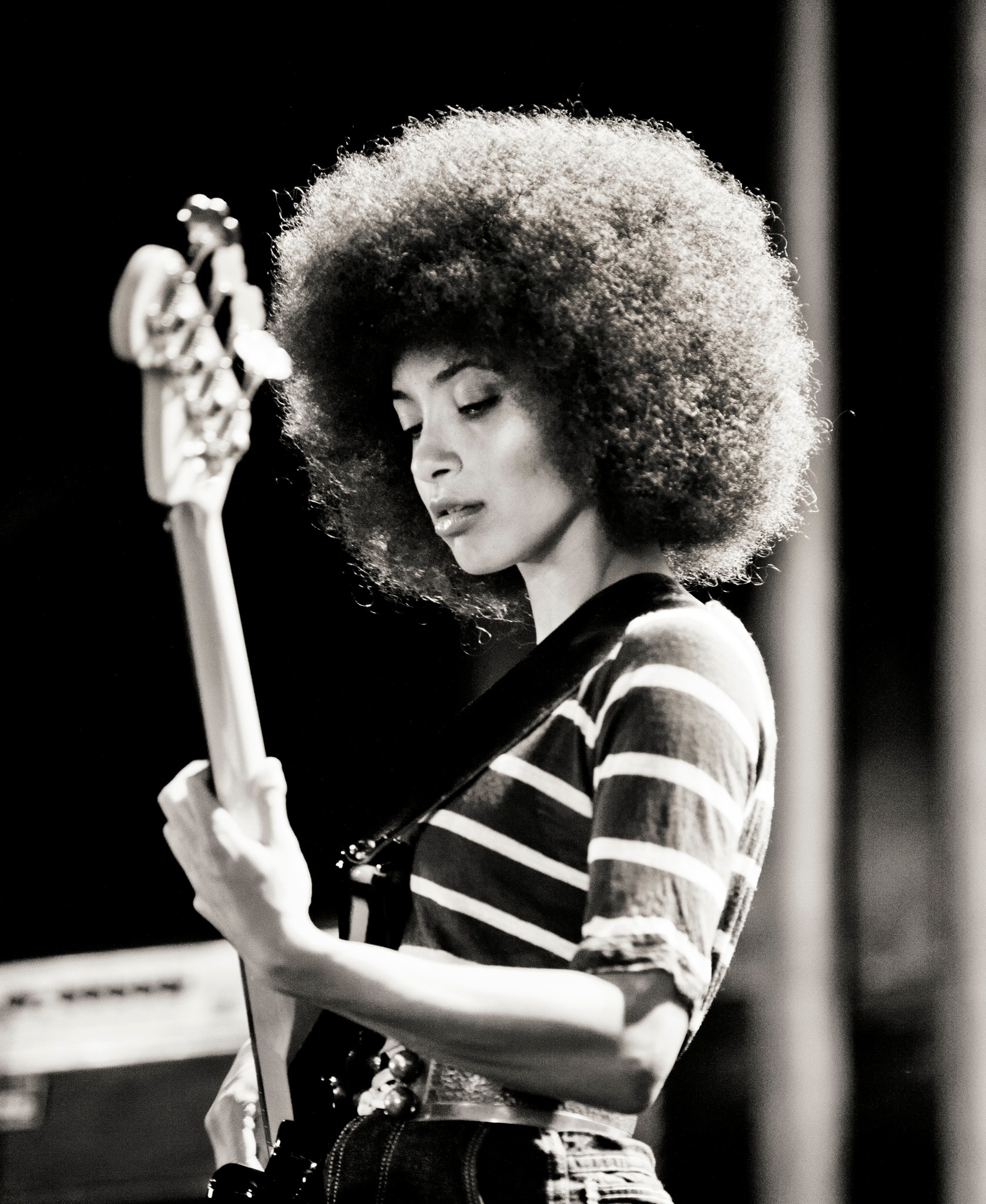 Esperanza Spalding, Photos, Myspace, 1680x2050 HD Phone