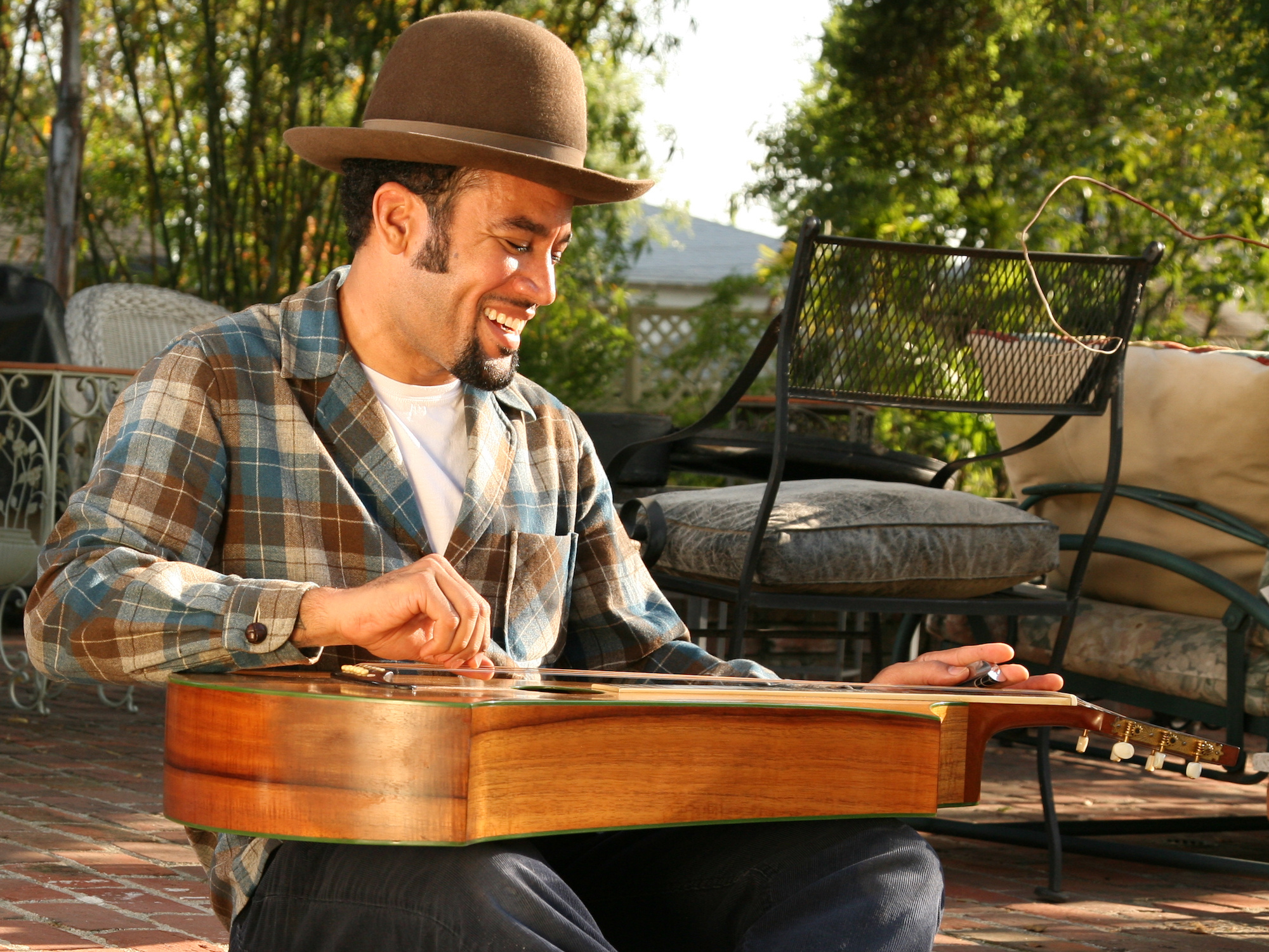 Ben Harper, Fretboard Journal podcast, Intimate conversation, Insightful interview, 2000x1510 HD Desktop