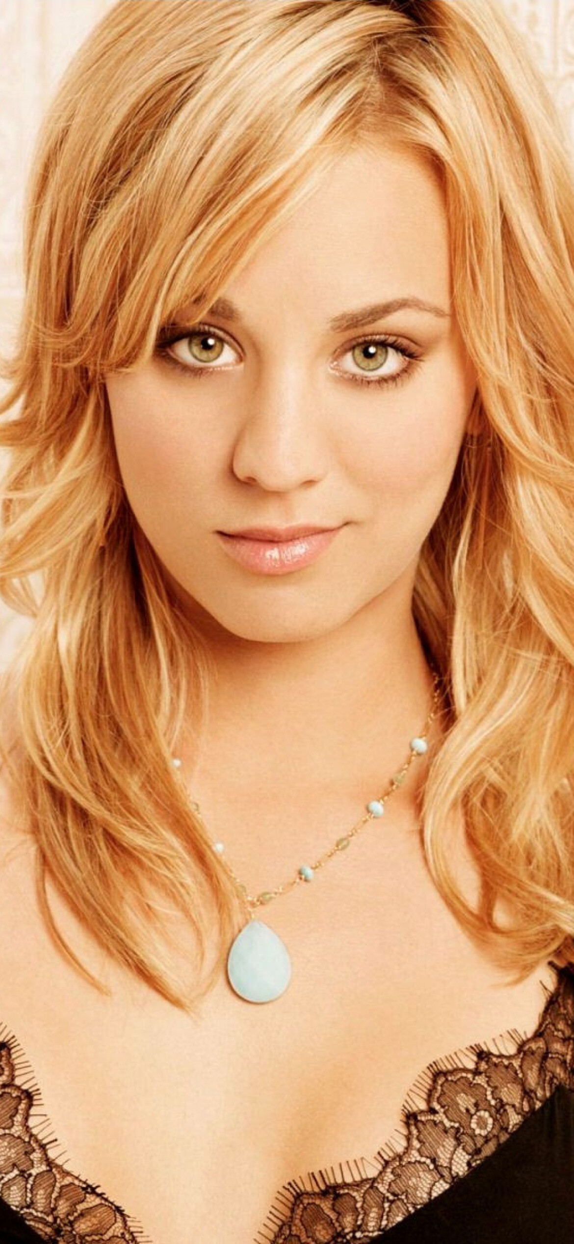 Penny, The Big Bang Theory Wallpaper, 1170x2540 HD Phone