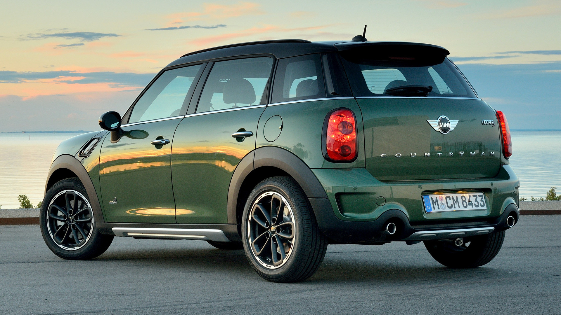 MINI Countryman, 2014 edition, Striking wallpapers, Iconic design, 1920x1080 Full HD Desktop