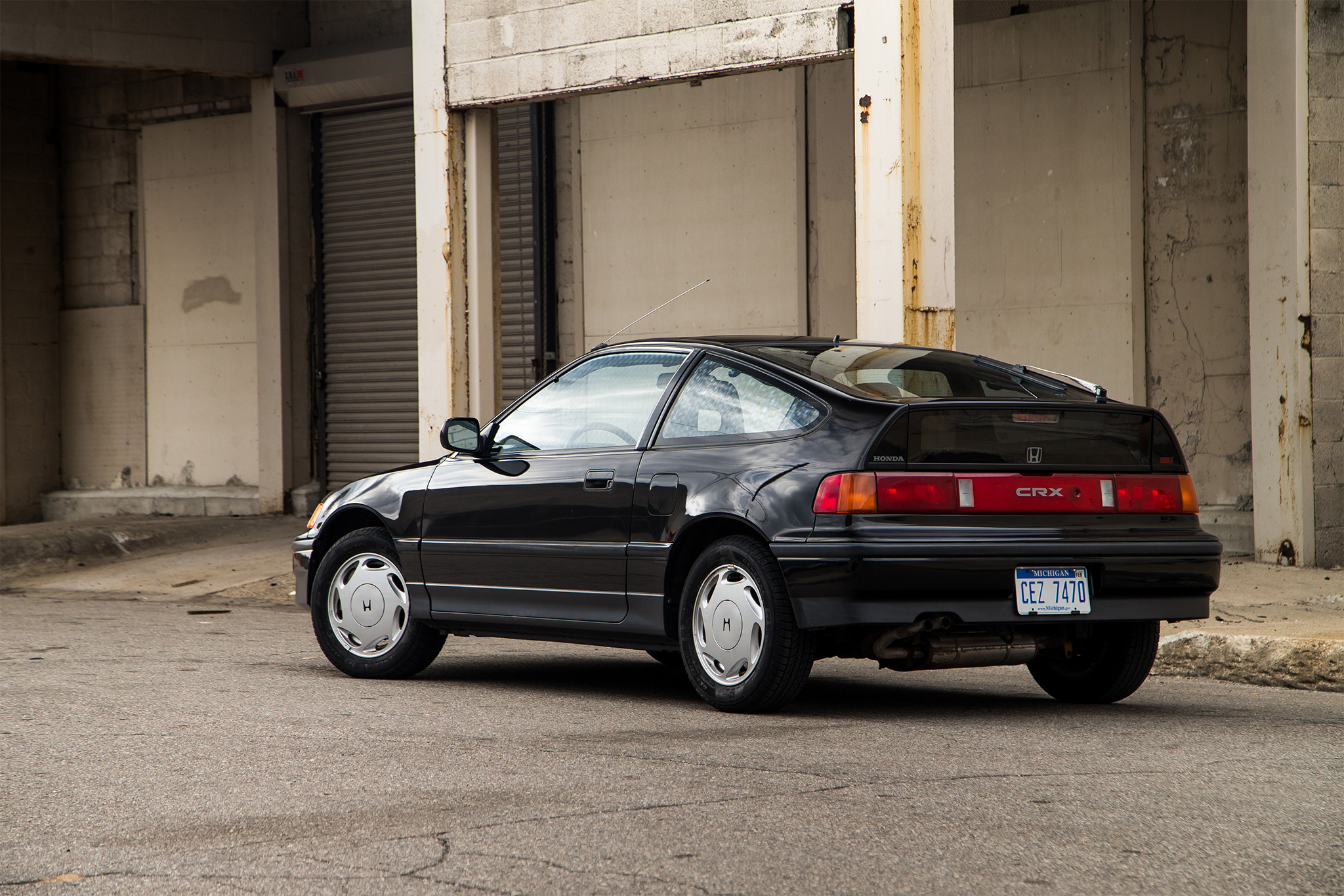 Honda CRX, Sleek elegance, Striking silver, Auto perfection, 2050x1370 HD Desktop