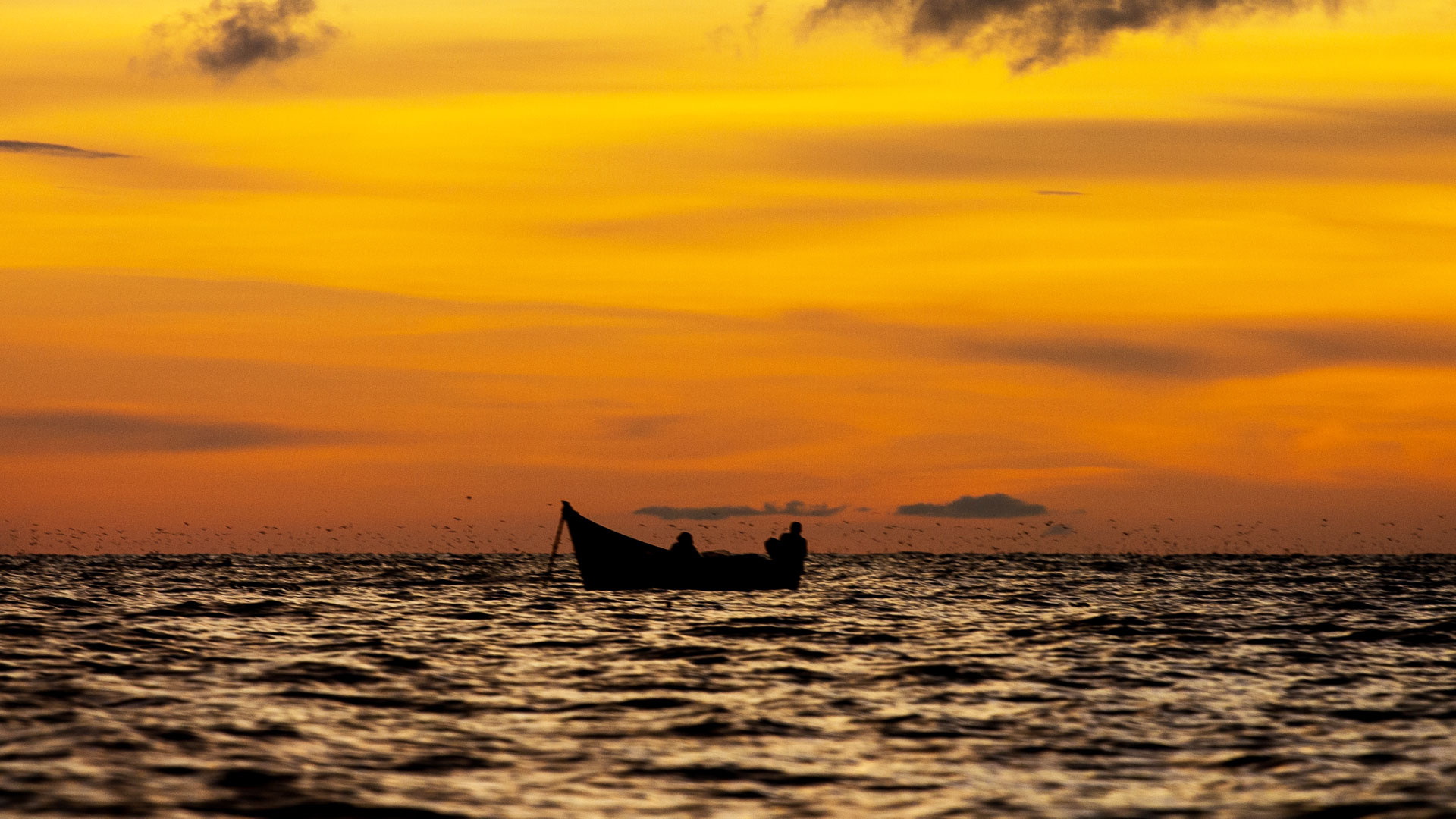 Lake Victoria, Toast the sunset, Sundowner cruise, Andbeyond, 1920x1080 Full HD Desktop