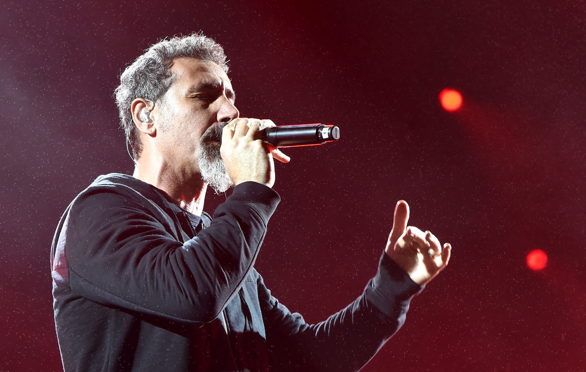 Serj Tankian tests positive for COVID-19, LA shows postponed, 2000x1270 HD Desktop