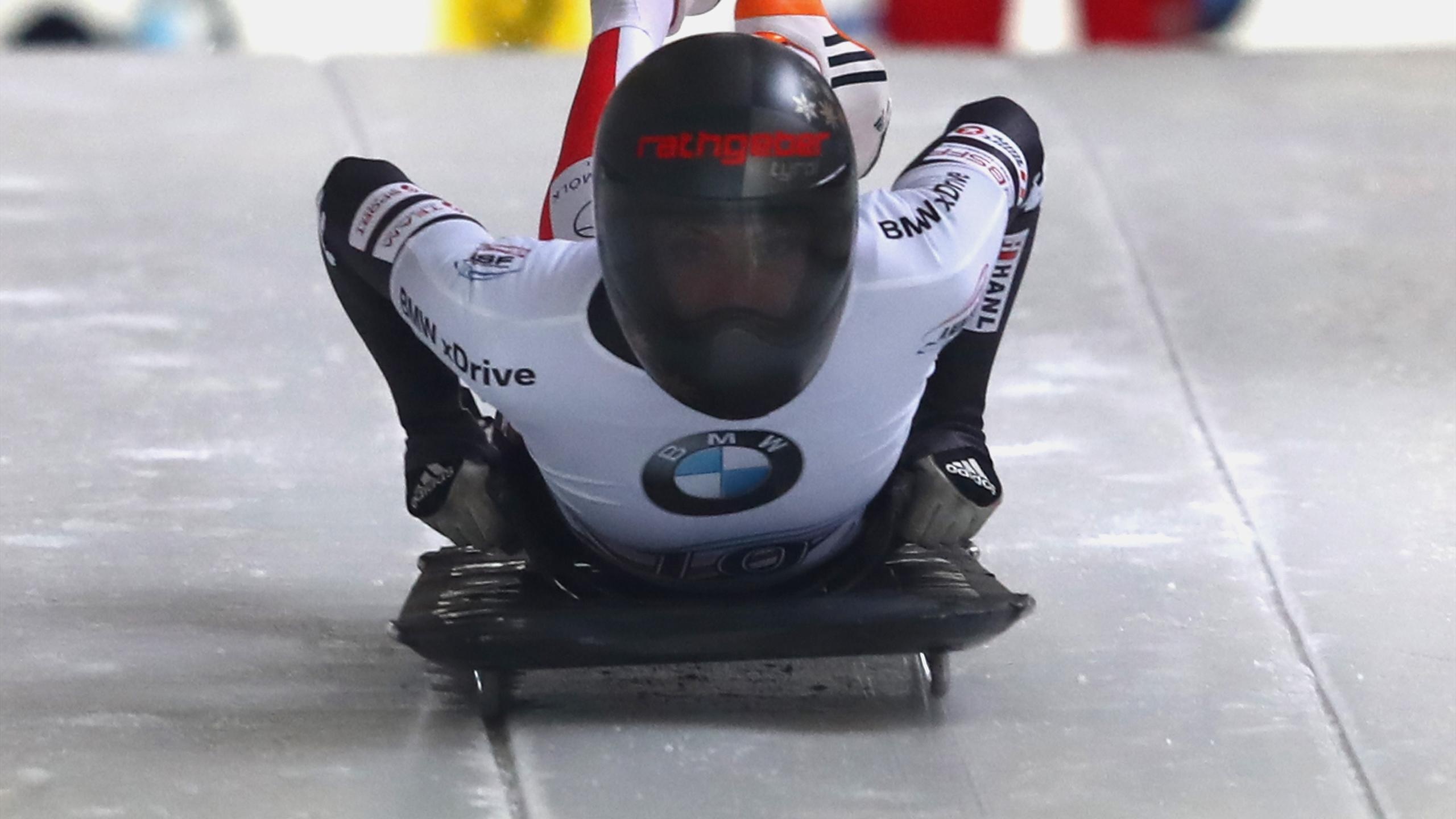 Janine Flock, Skeleton gold, World Cup opener, Eurosport, 2560x1440 HD Desktop