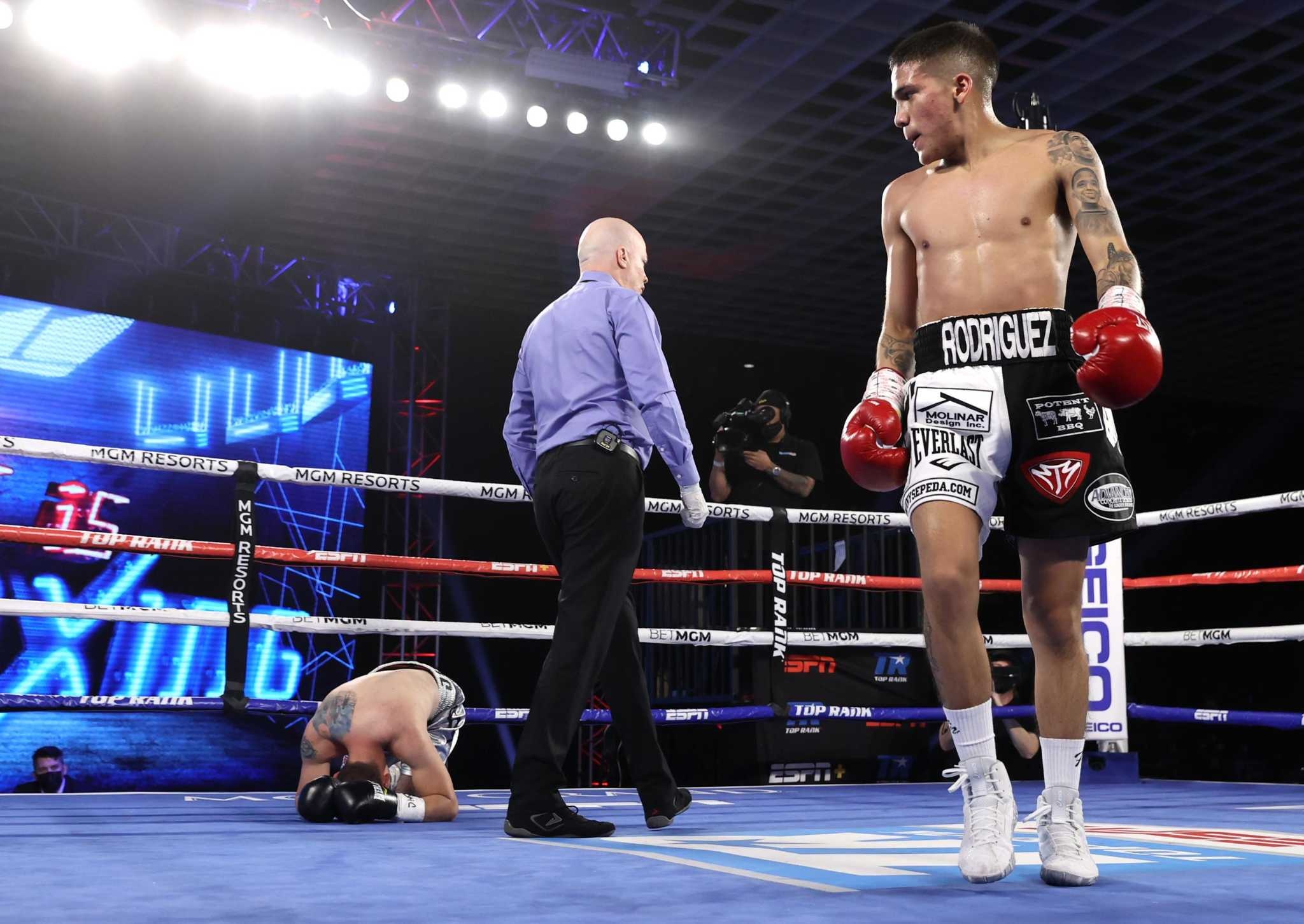 Jesse Rodriguez, San Antonio boxing champ, Winning the belt, Whataburger craving, 2050x1460 HD Desktop