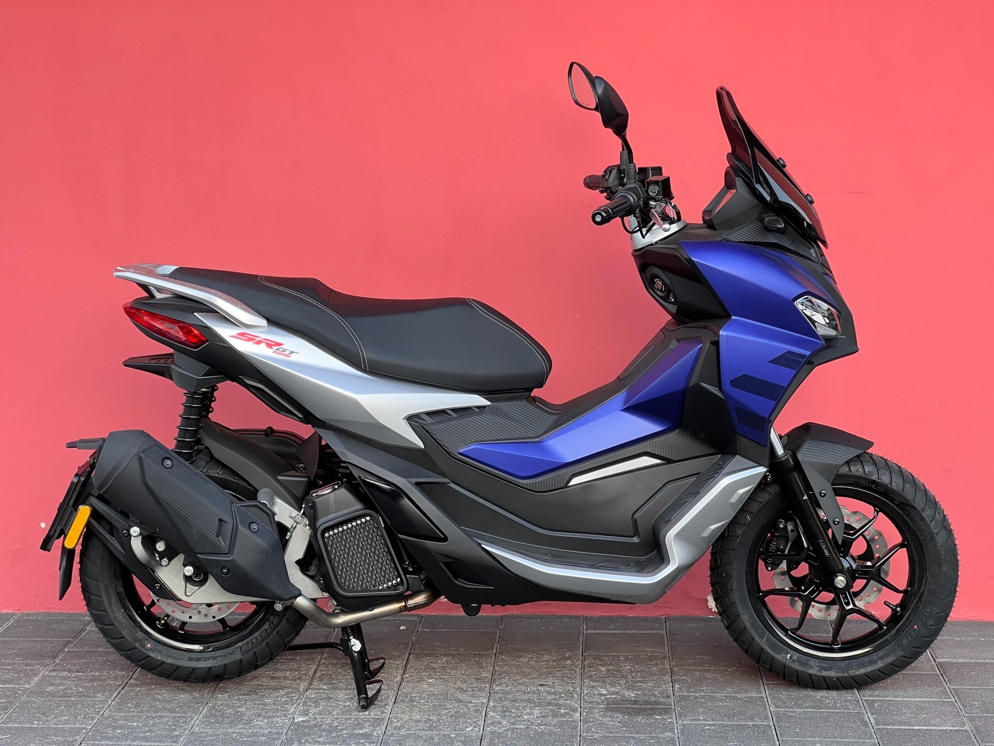 Aprilia SR-GT 125, Auto, Neuf Essence, CHF 4 147, 2050x1540 HD Desktop