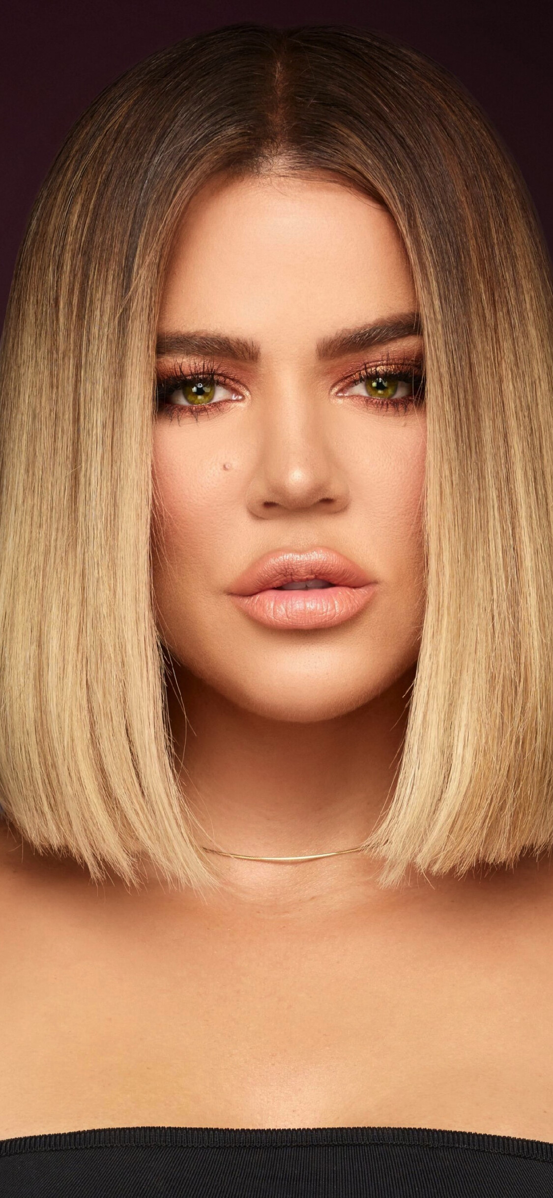 Khloe Kardashian, TV personality, TV series wallpaper, iPhone X background, 1130x2440 HD Phone