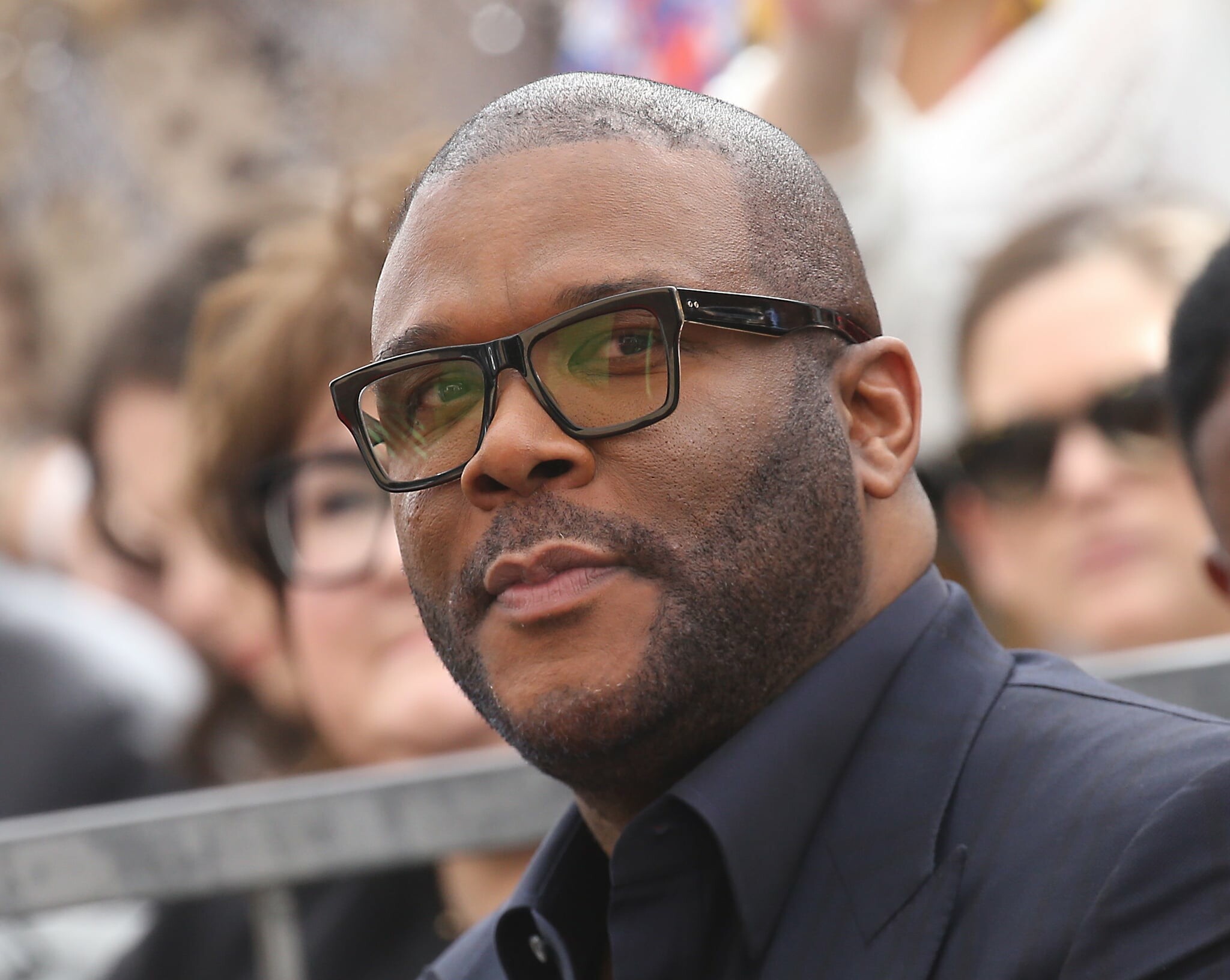 Tyler Perry, Paying tribute, Rayshard Brooks funeral, Philanthropic gesture, 2050x1640 HD Desktop