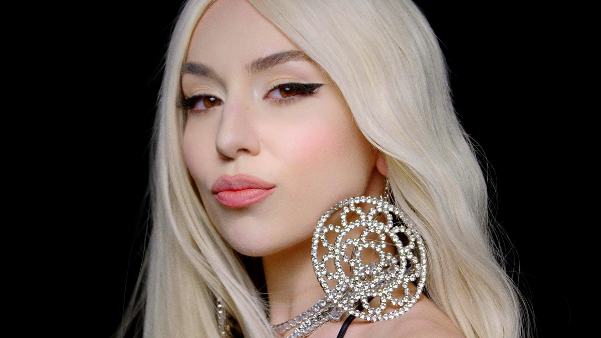 Kings and Queens Ava Max wallpapers, Ethereal visuals, Wallpaper collection, Music enthusiast, 1920x1080 Full HD Desktop