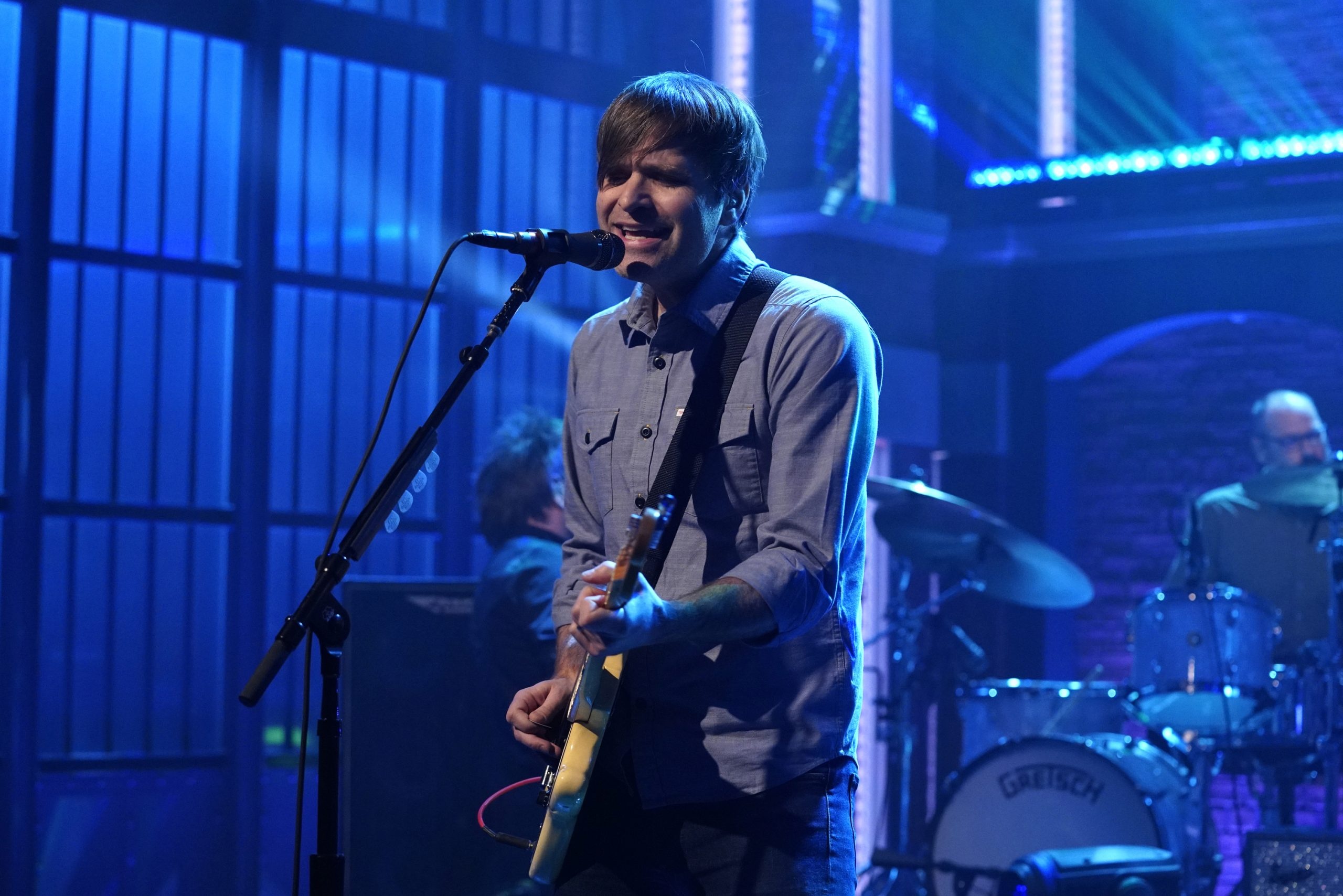 Death Cab for Cutie, Captivating performance, Enthralling music, 2560x1710 HD Desktop