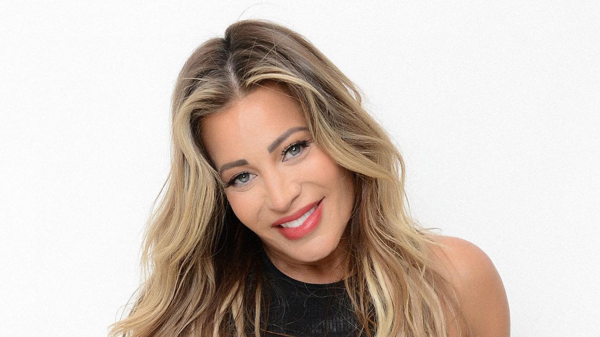 Taylor Dayne, Celebrity drag race, Lip sync battle, Pop music diva, 1920x1080 Full HD Desktop