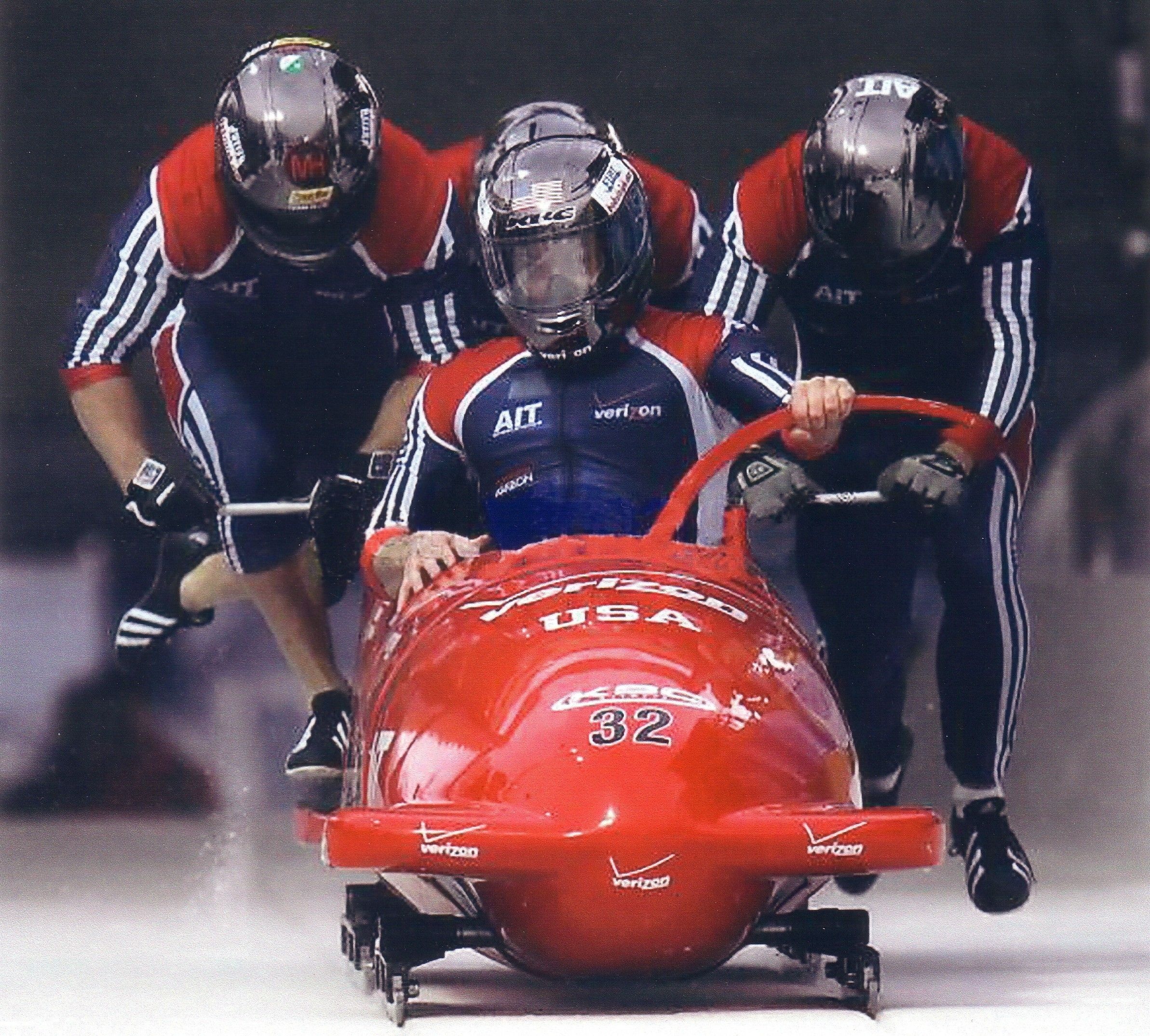 Bobsleigh and Skeleton World Cup 2005, Bobsleigh Wallpaper, 2390x2150 HD Desktop