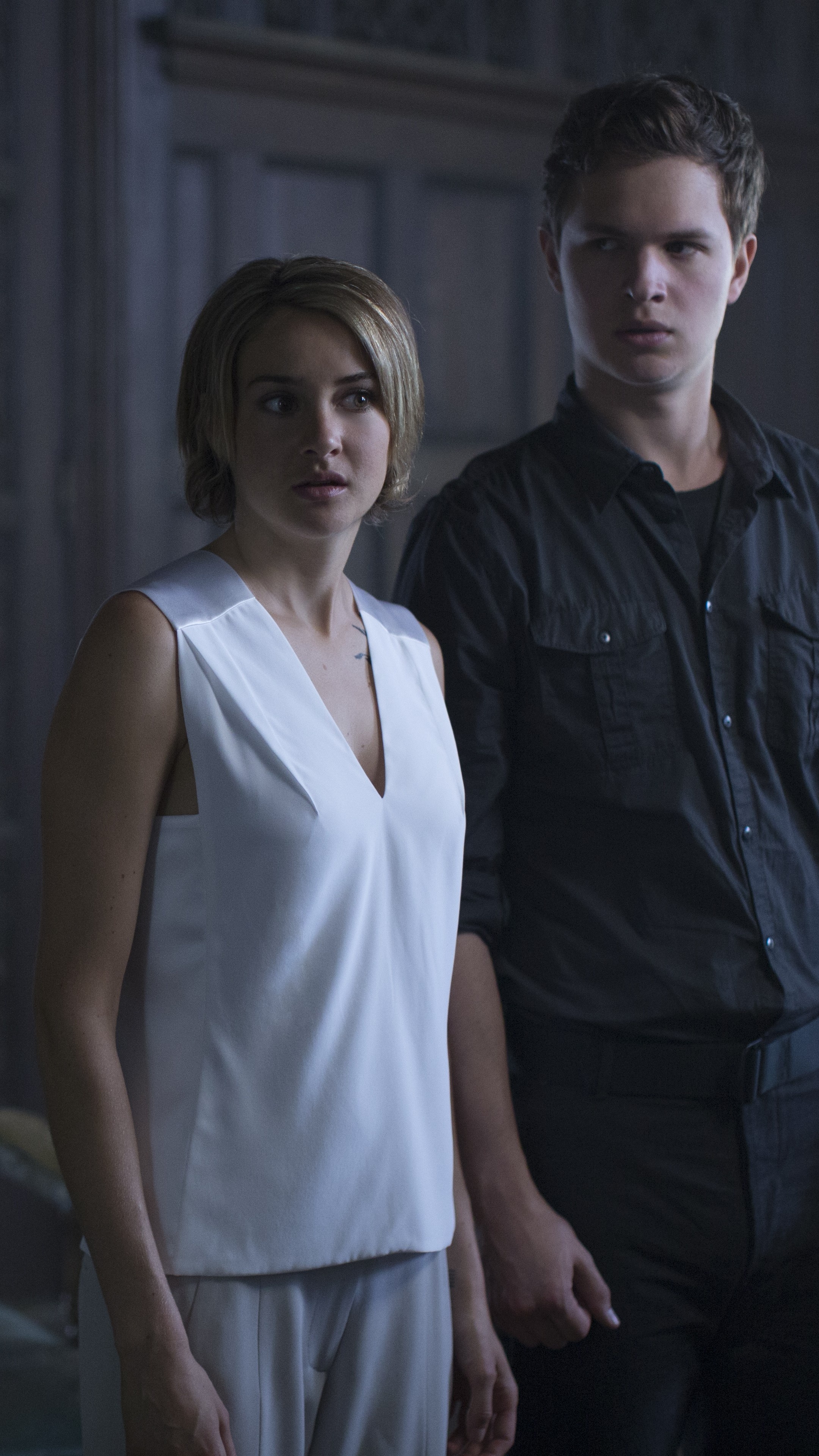 Allegiant movie, Divergent series, Shailene Woodley, Ansel Elgort, 2160x3840 4K Phone