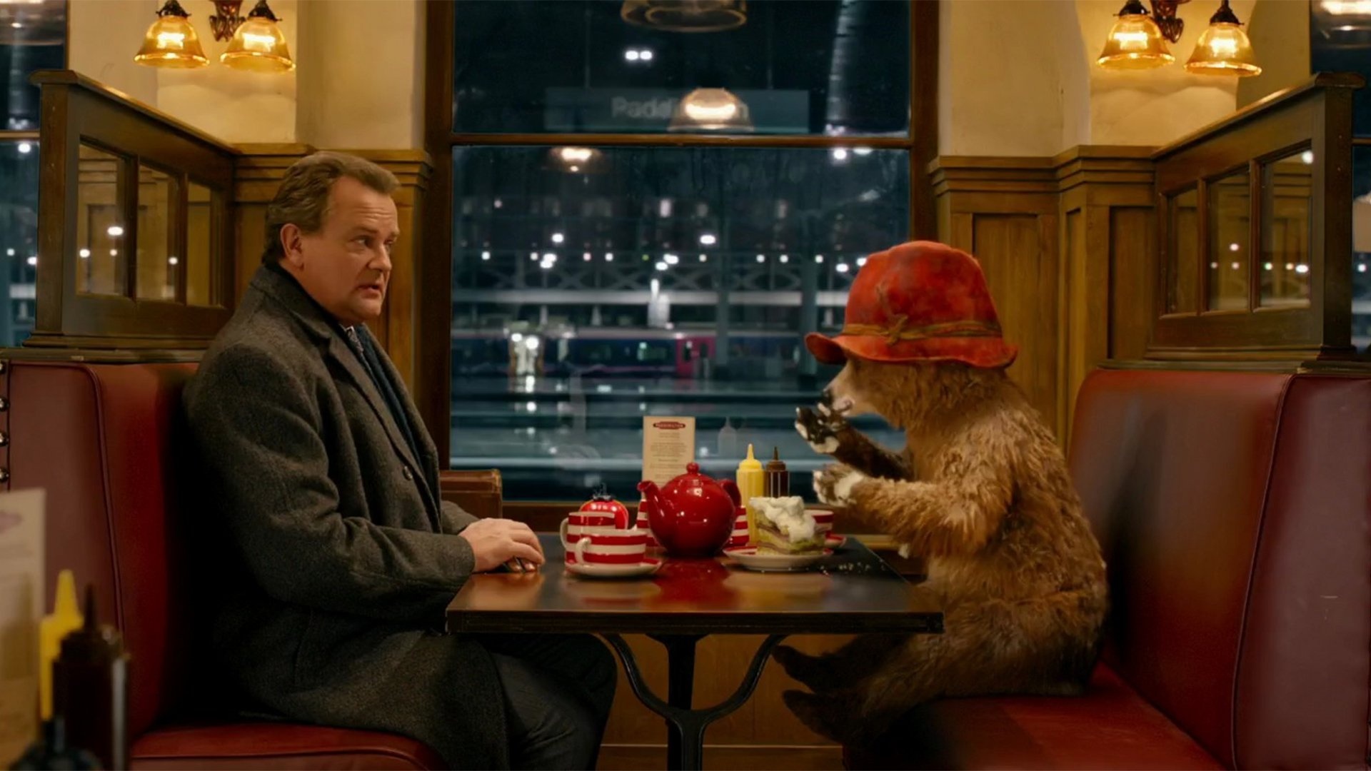 Paddington film, Available on Microsoft Store, Family-friendly, German version, 1920x1080 Full HD Desktop