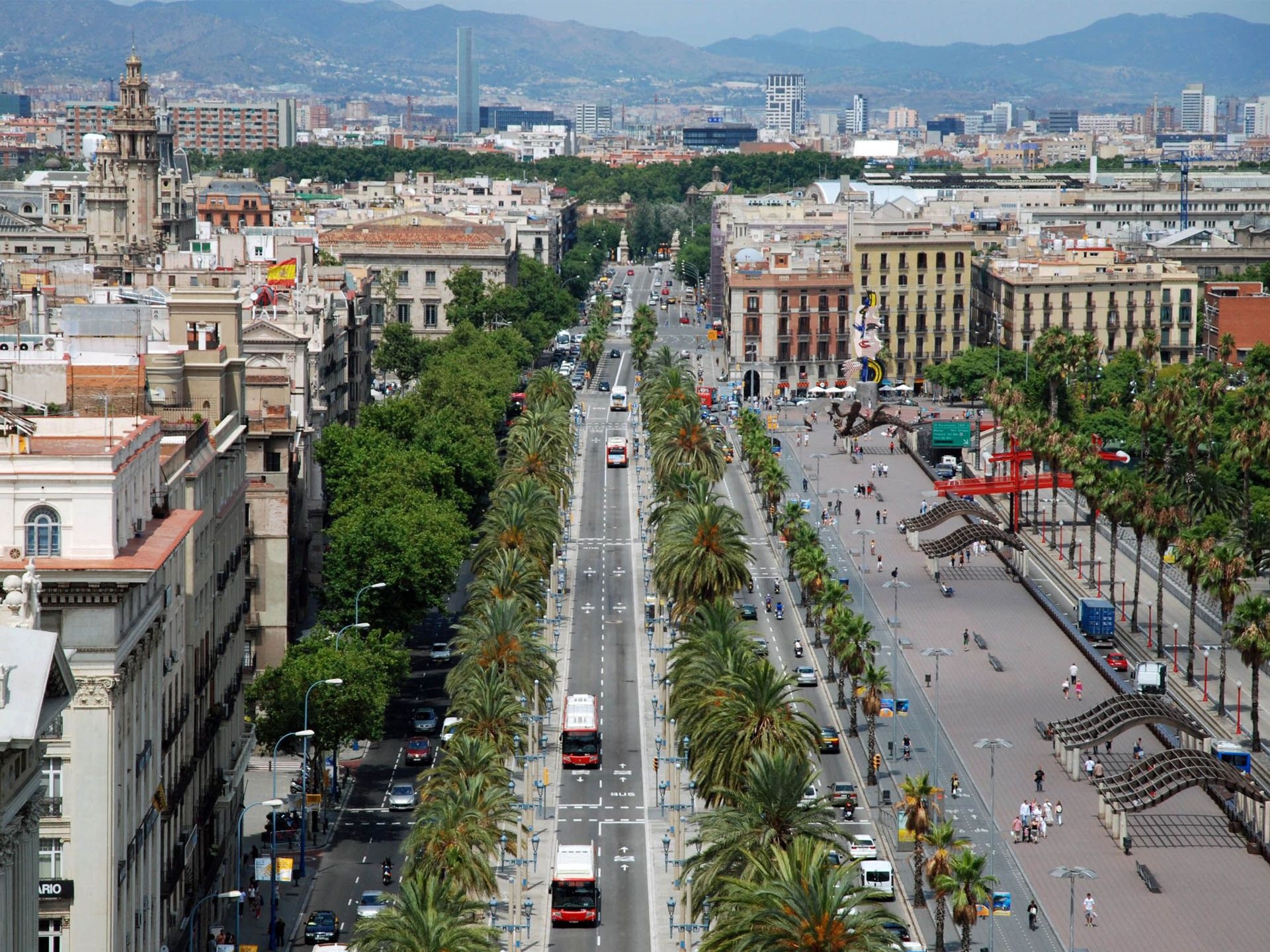 Columbus Avenue, Barcelona Wallpaper, 1920x1440 HD Desktop